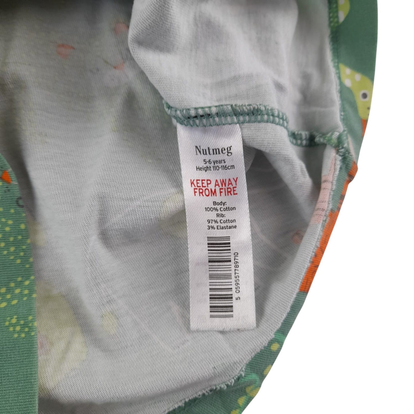 Nutmeg t-shirt 5-6 years green animal graphic print