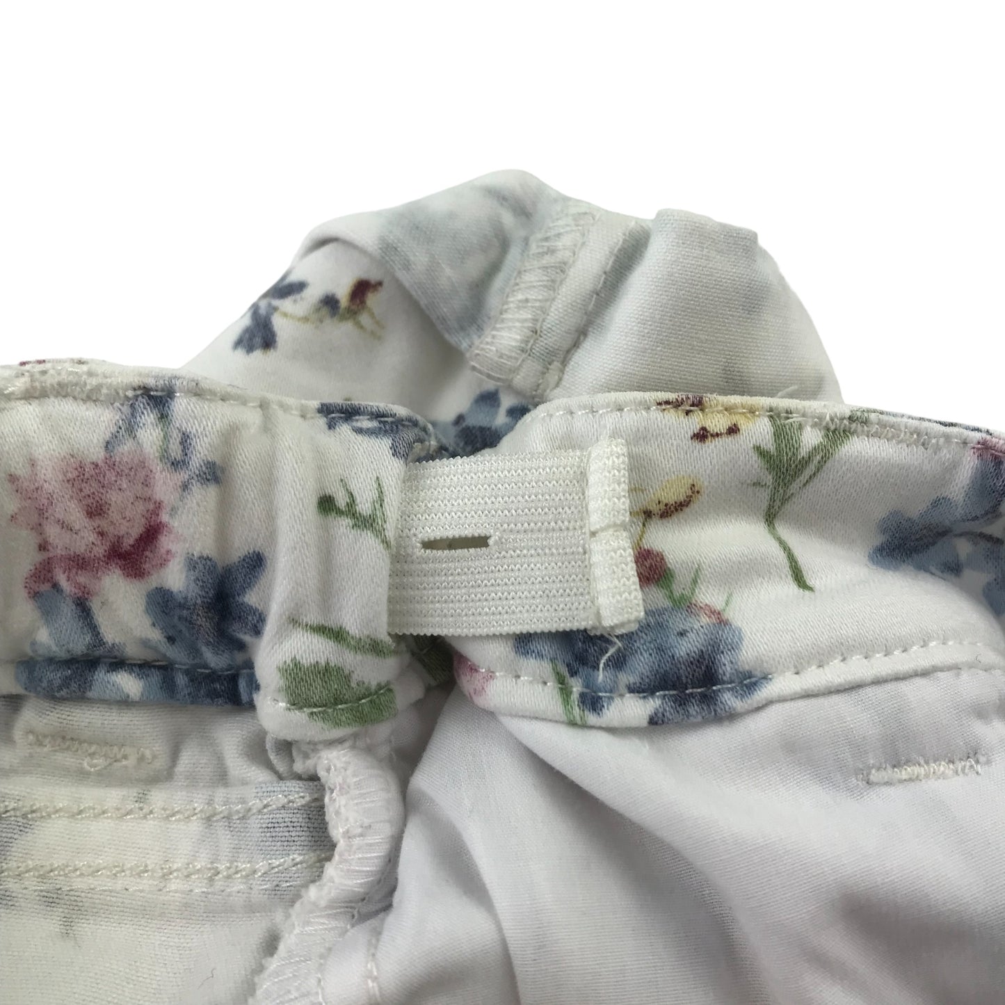 F&F Shorts Age 6 White Floral Print with Love Denim Button