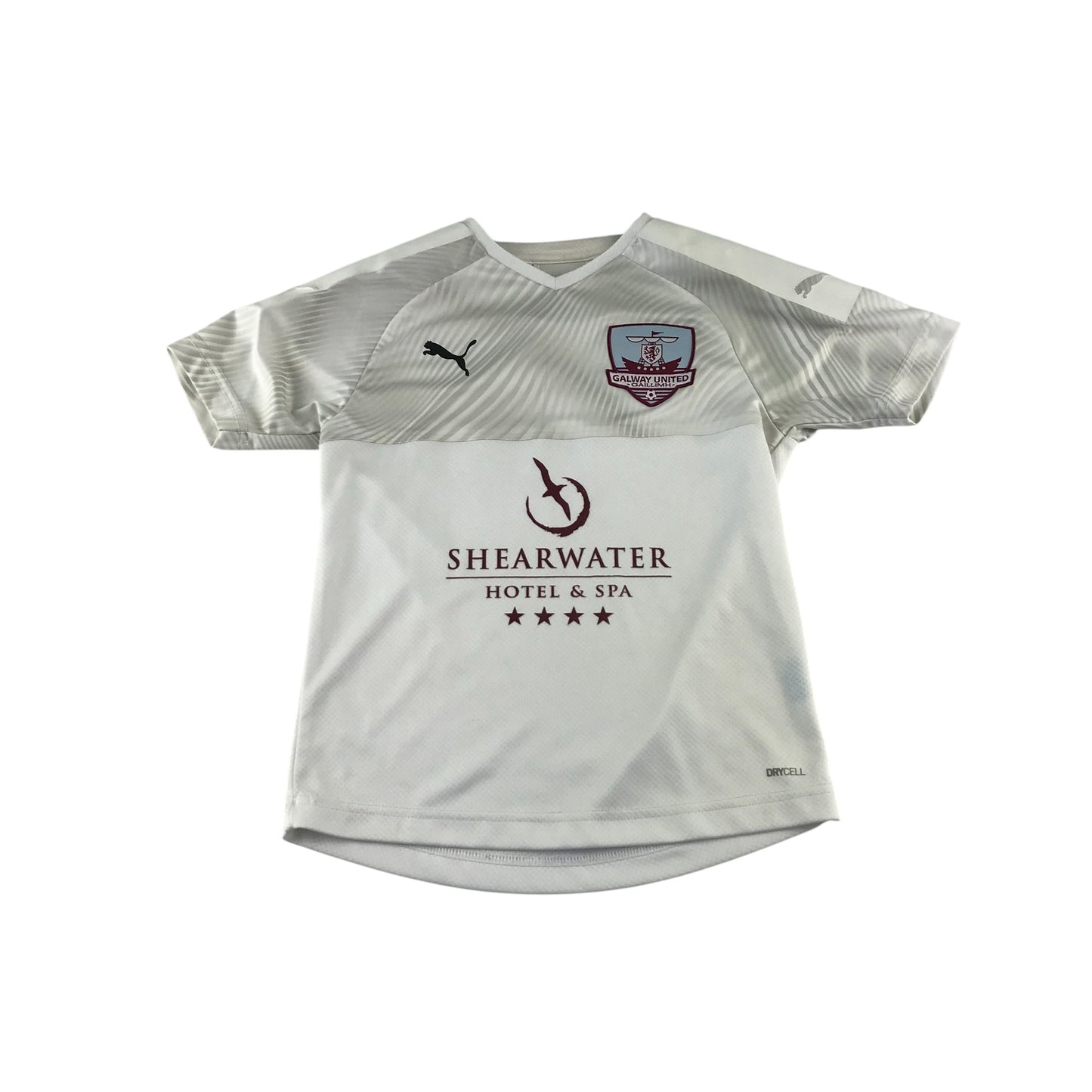 Puma Galway United football strip 8-10 years white and burgundy