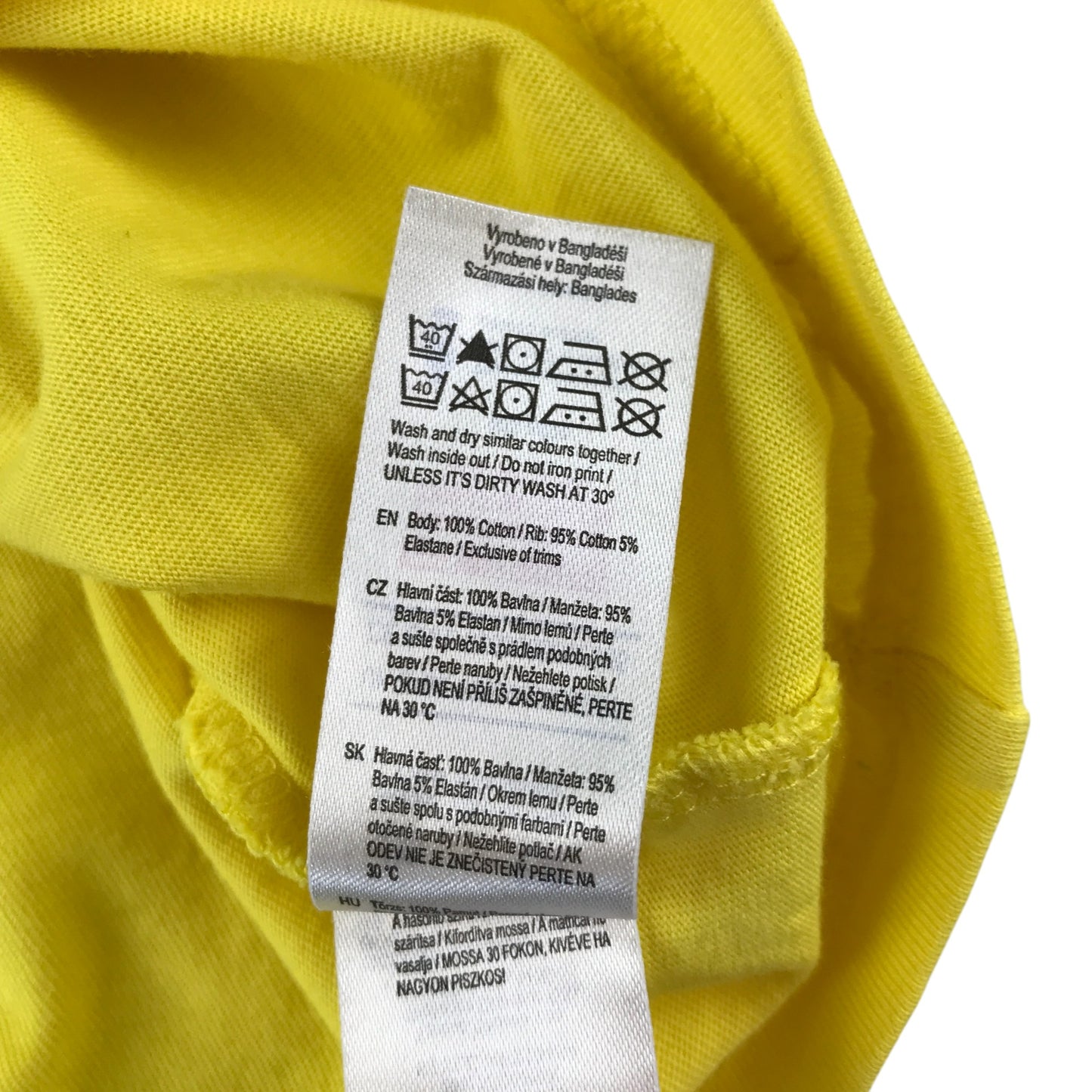 F&F t-shirt 7-8 years yellow Pokémon holiday beach graphic