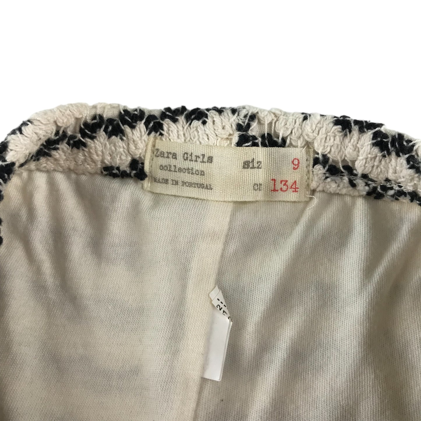 Zara shorts 8-9 years black and white knitted style
