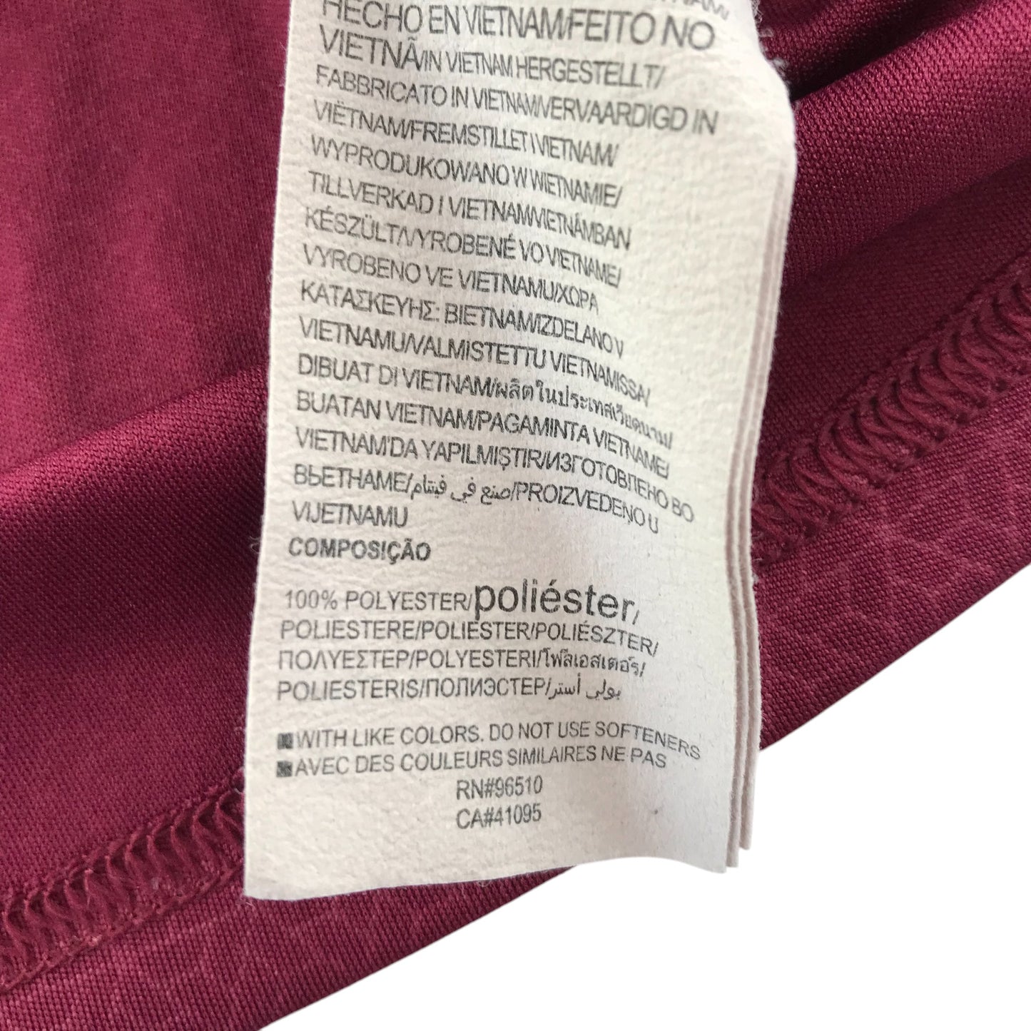 Under Armour sport top 9-11 years burgundy short sleeve loose fit
