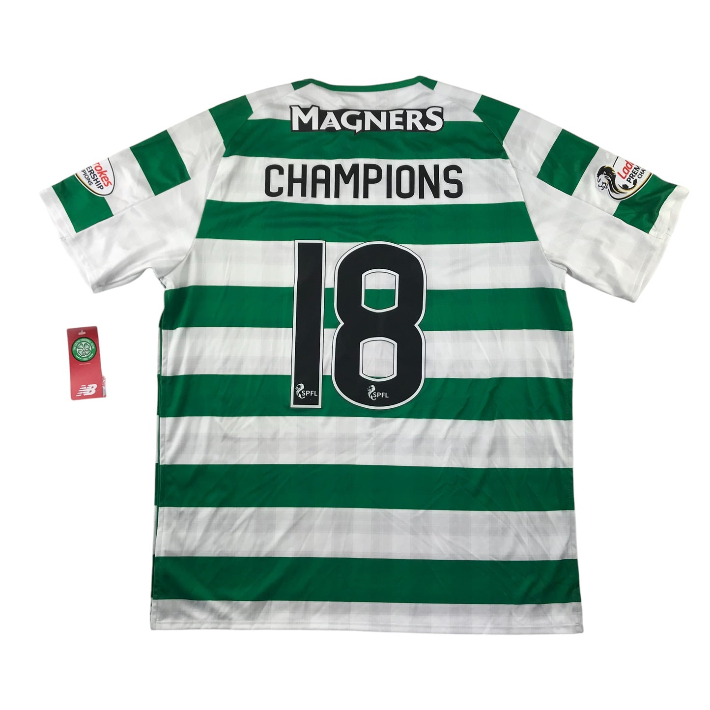 New Balance Celtic FC Football Strip men size L number 18 Champions in the back