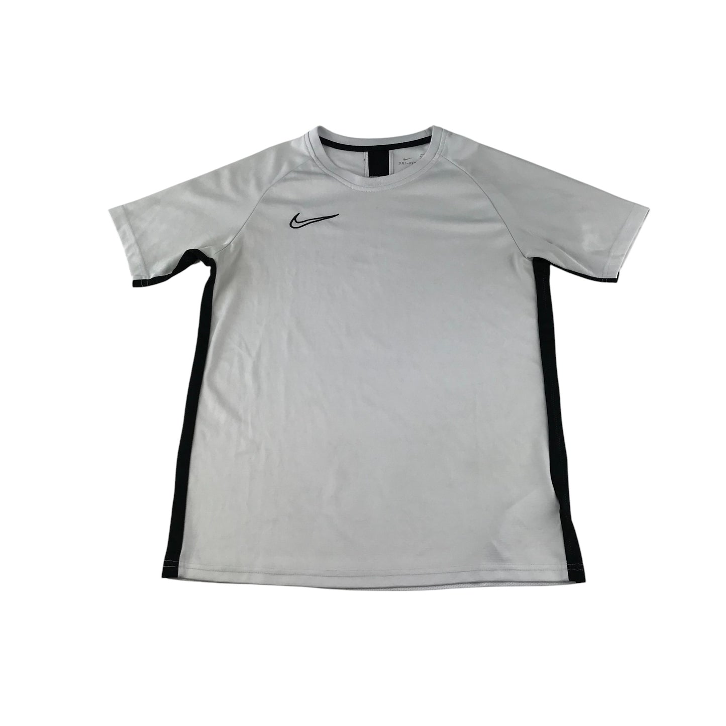 Nike sport top 13-14 years white and black short sleeve panelled design