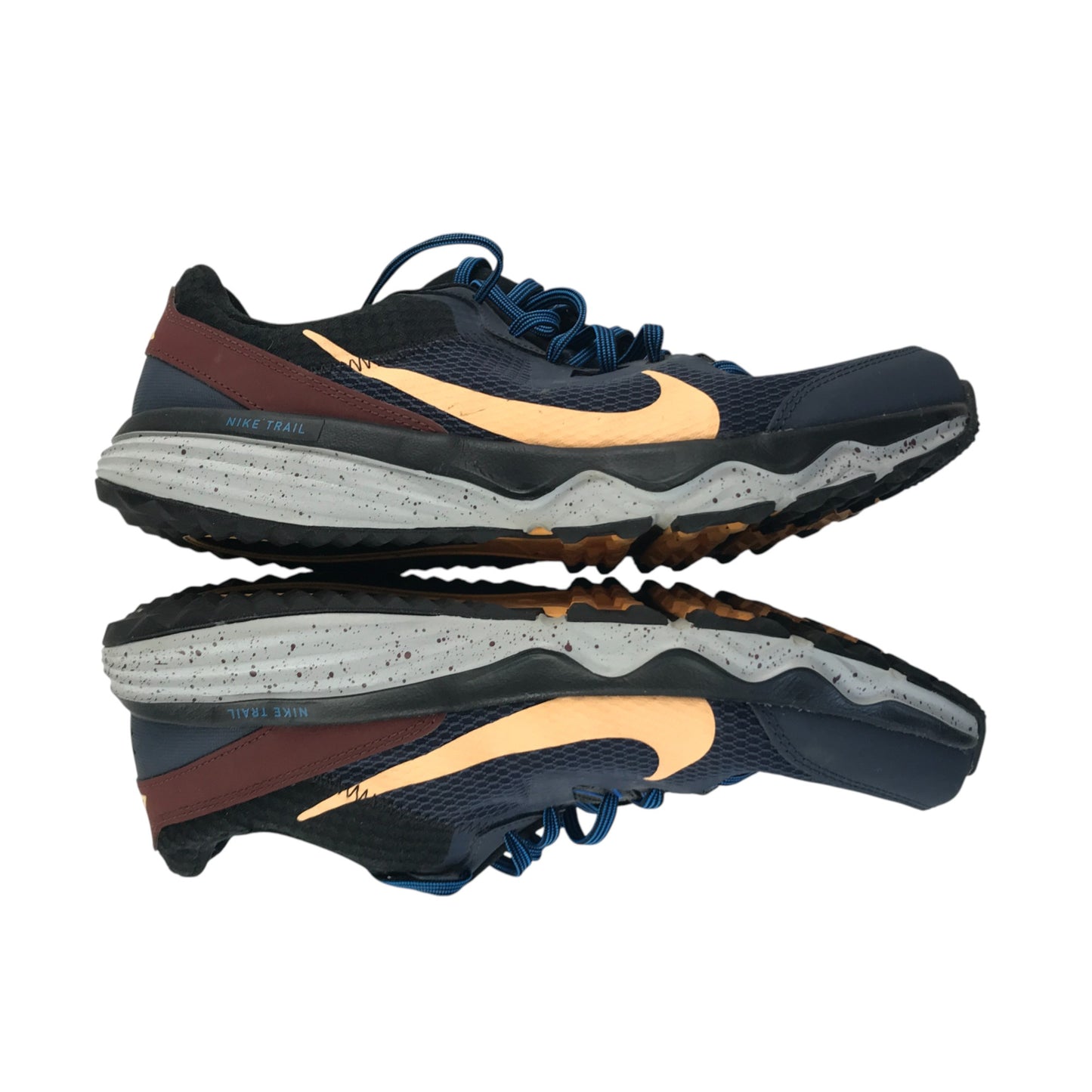 Nike trail running trainers shoe size UK 10 navy breathable upper and white outer sole