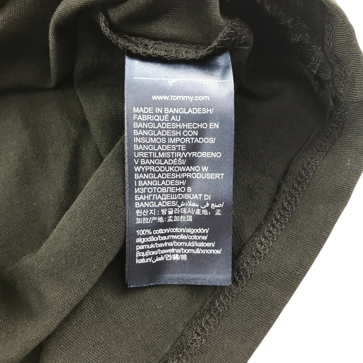 Tommy Hilfiger t-shirt 9-10 years black plain v-neck cotton