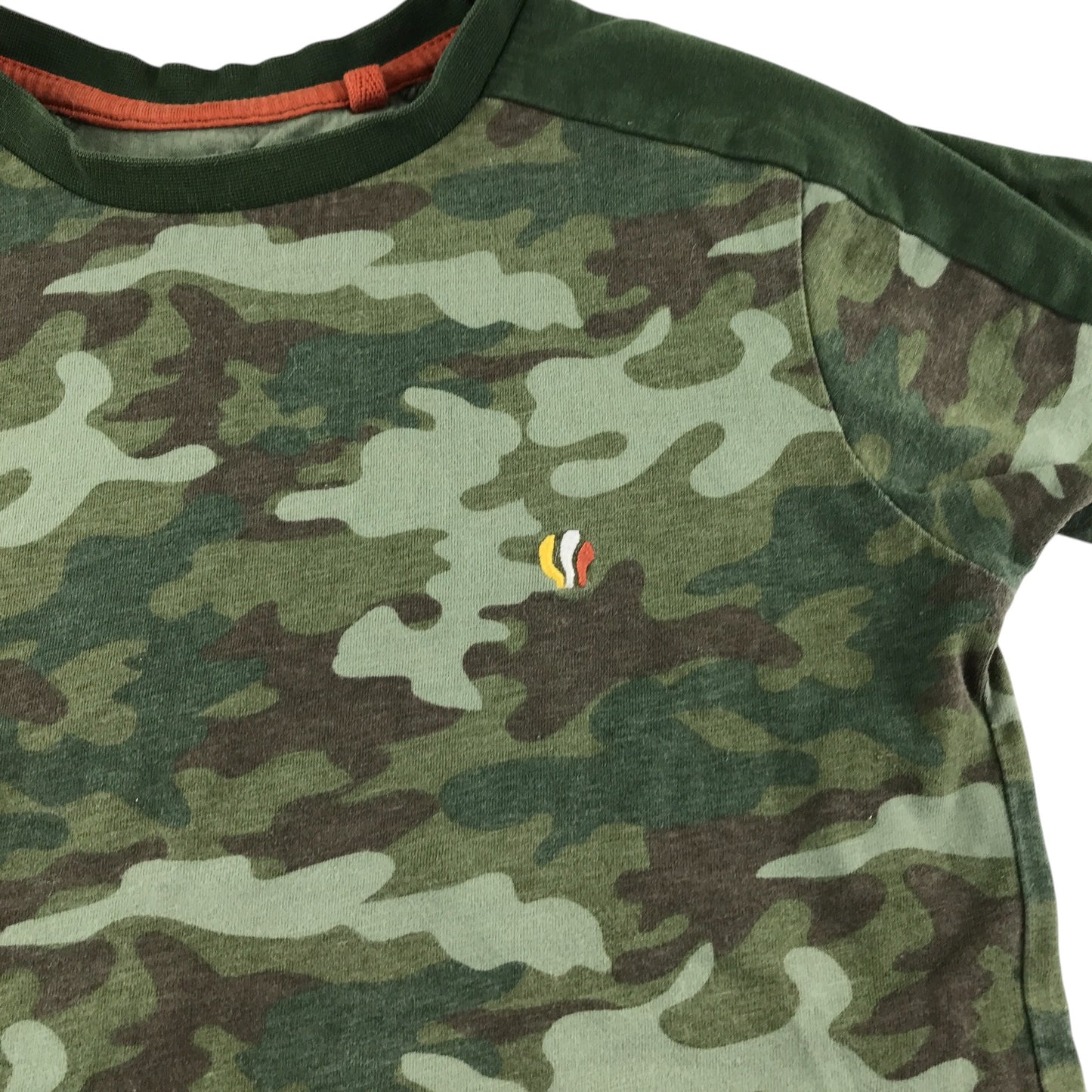 Fatface t-shirt 7-8 years khaki green camo pattern short sleeve cotton