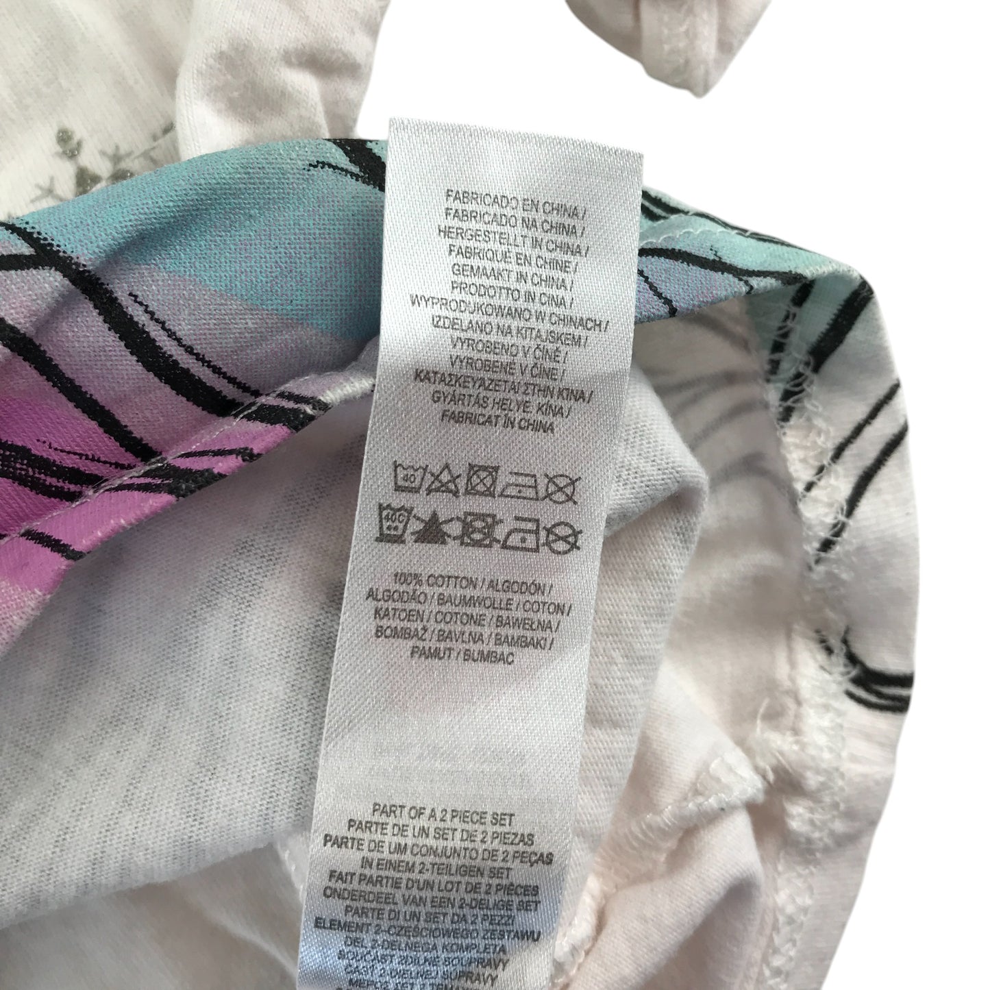 Primark t-shirt 6-7 years white Elsa graphic print with frilled sleeves