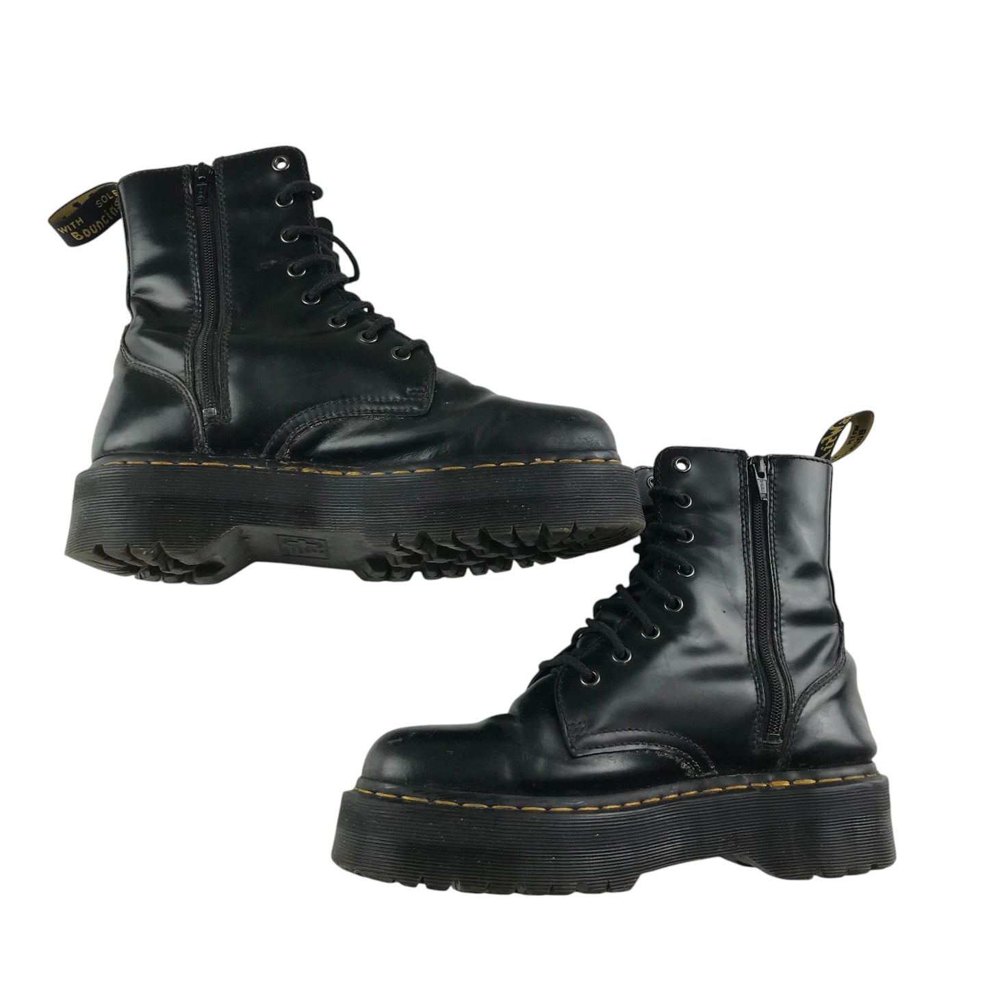 Dr. Martens combat boots shoe size 7 black leather high tops with laces
