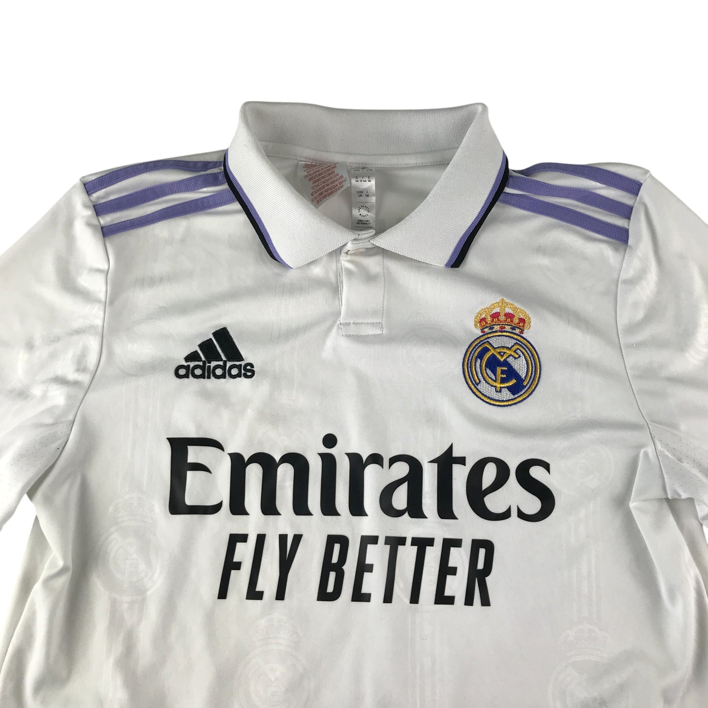 Adidas Real Madrid 22-23 home football strip 13-14 years white Vini Jr number 20