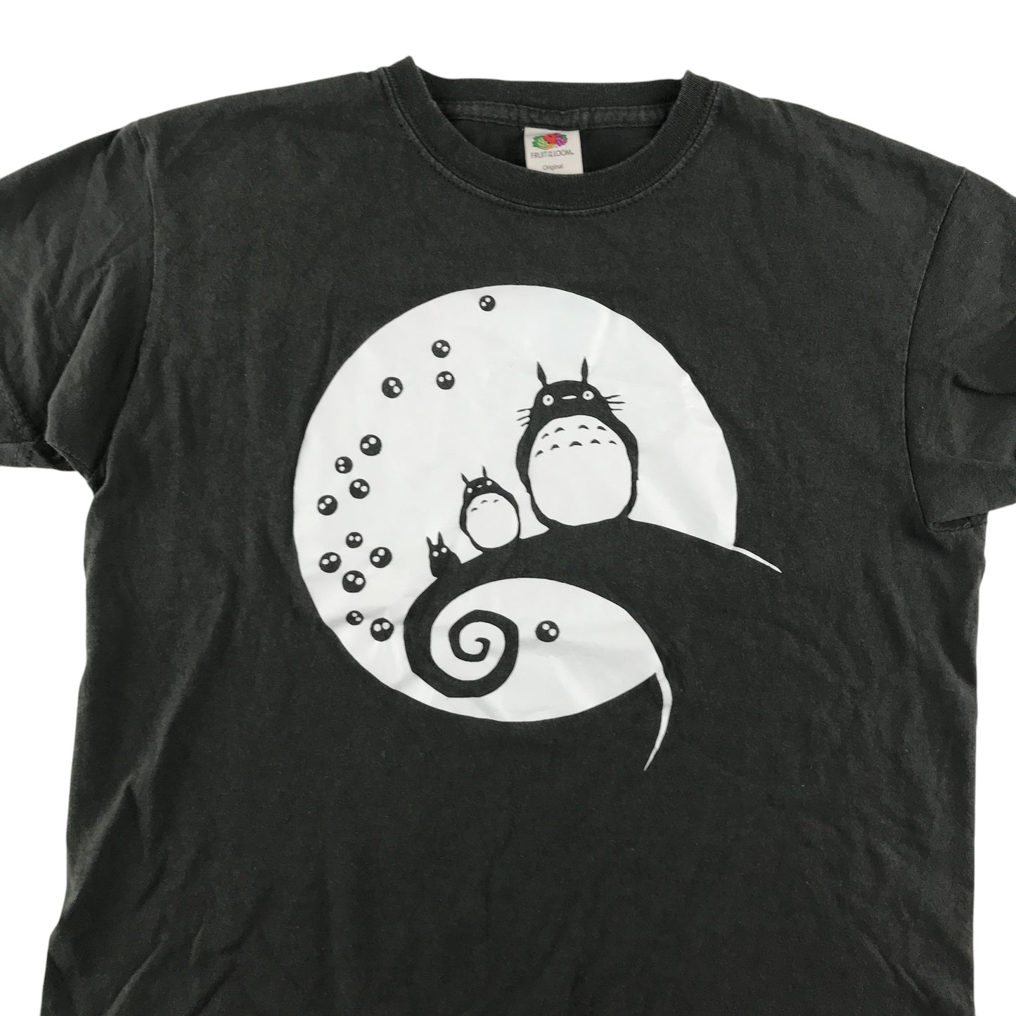 Fruit of the Loom t-shirt 7-8 years black Totoro print cotton