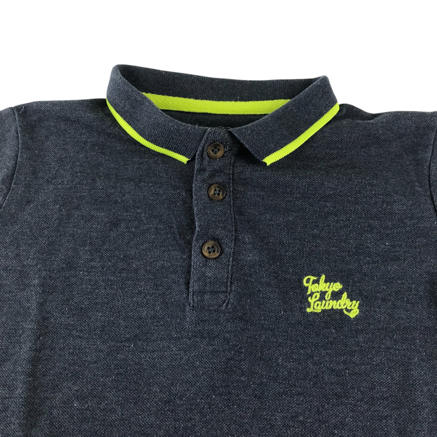 Tokyo Laundry polo-shirt 7-8 years navy with neon collar strip and logo