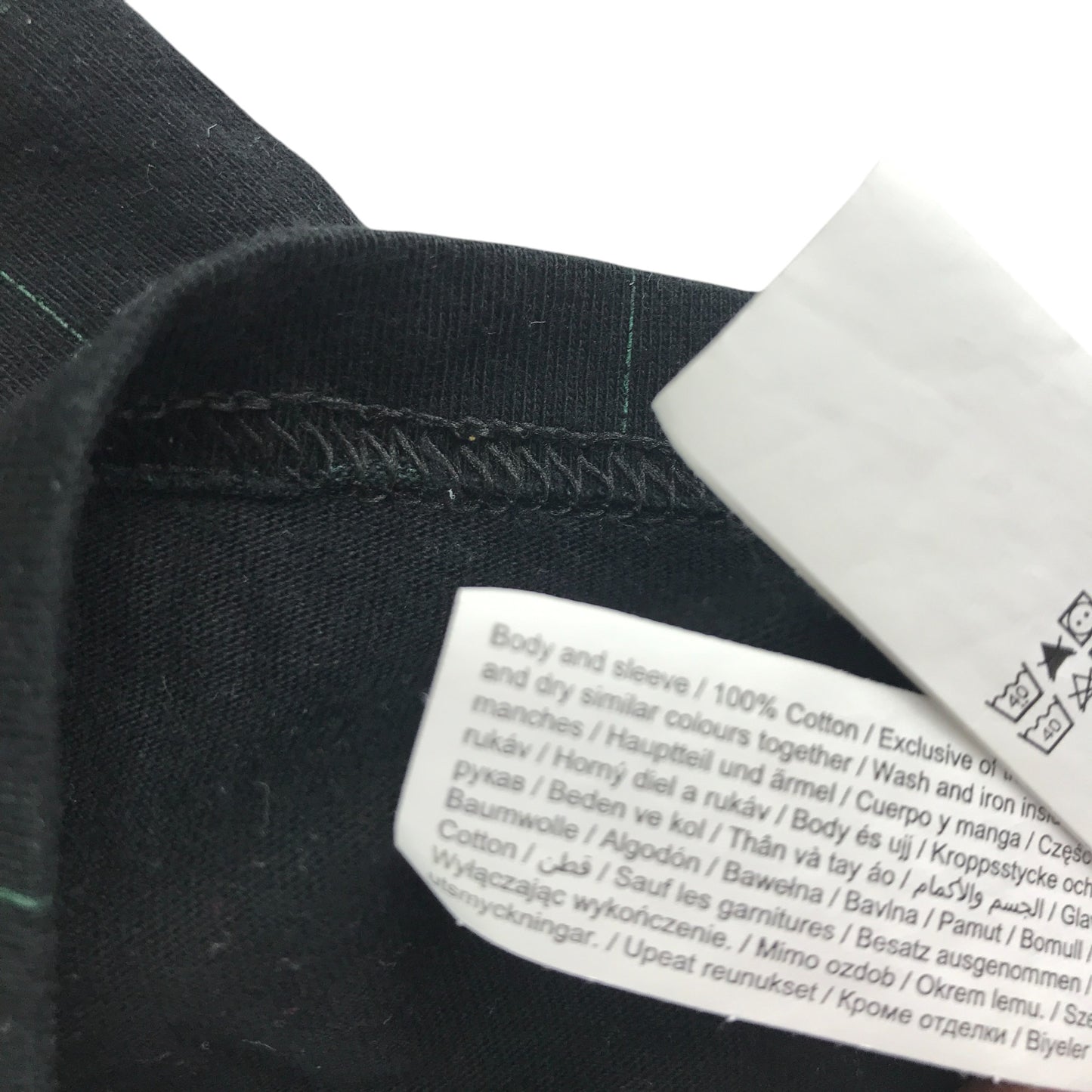 Preloved kids t-shirt
