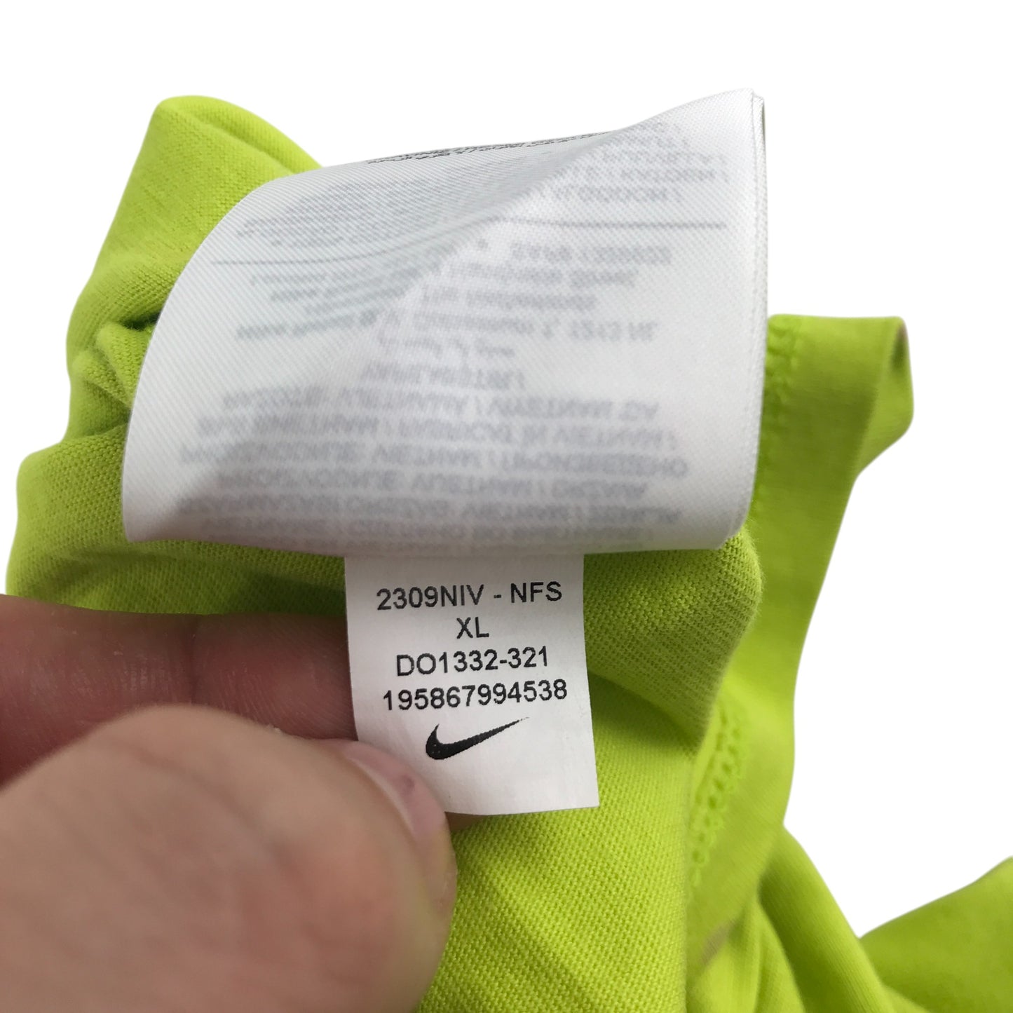 Nike t-shirt 12-13 years lime green swoosh print graphic cropped cotton