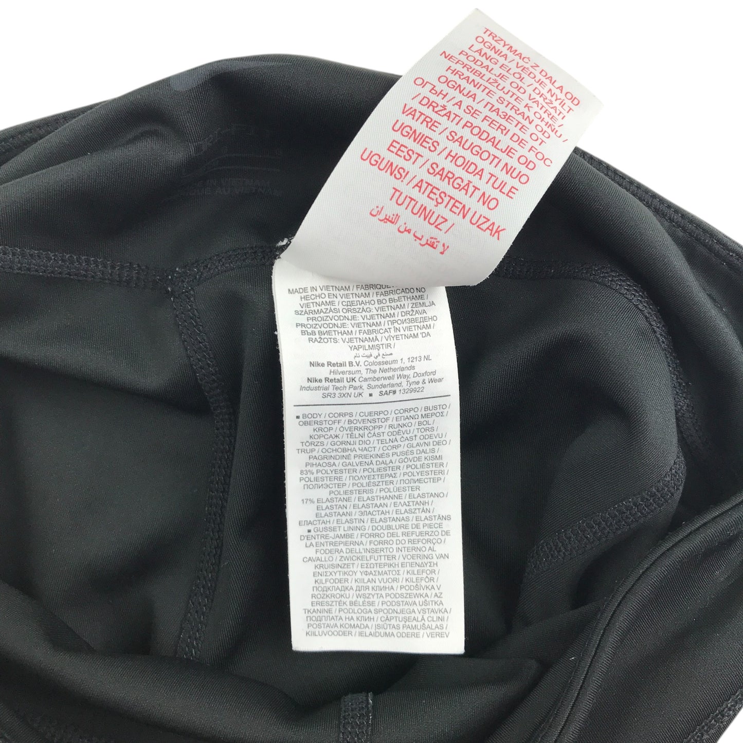 Nike sport shorts 11-12 years black with logo cropped leggings