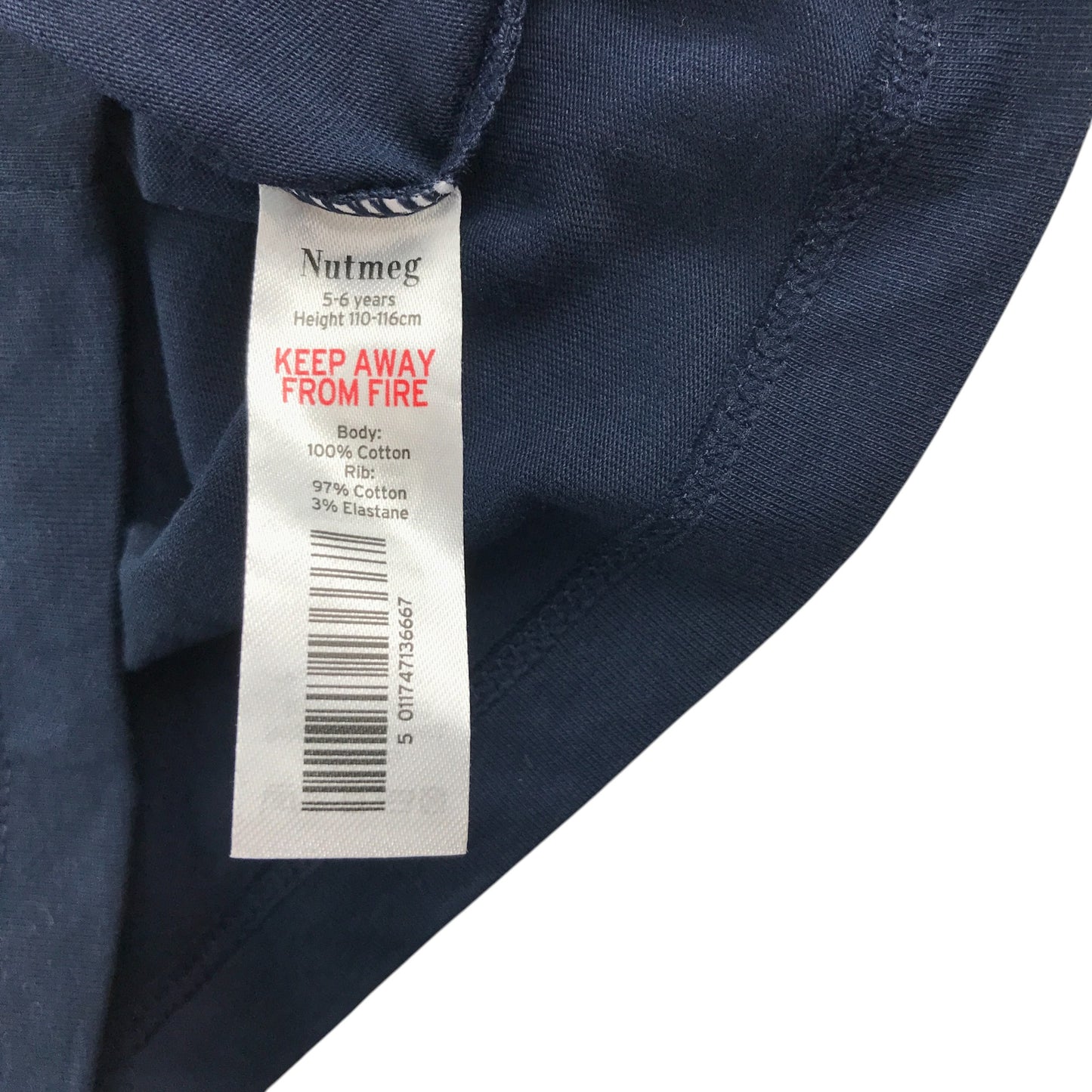 Nutmeg t-shirt 5-6 years navy crew neck cotton