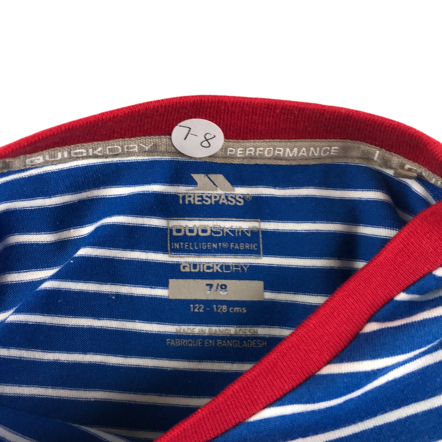 Trespass t-shirt 7-8 years blue white crew neck stripes