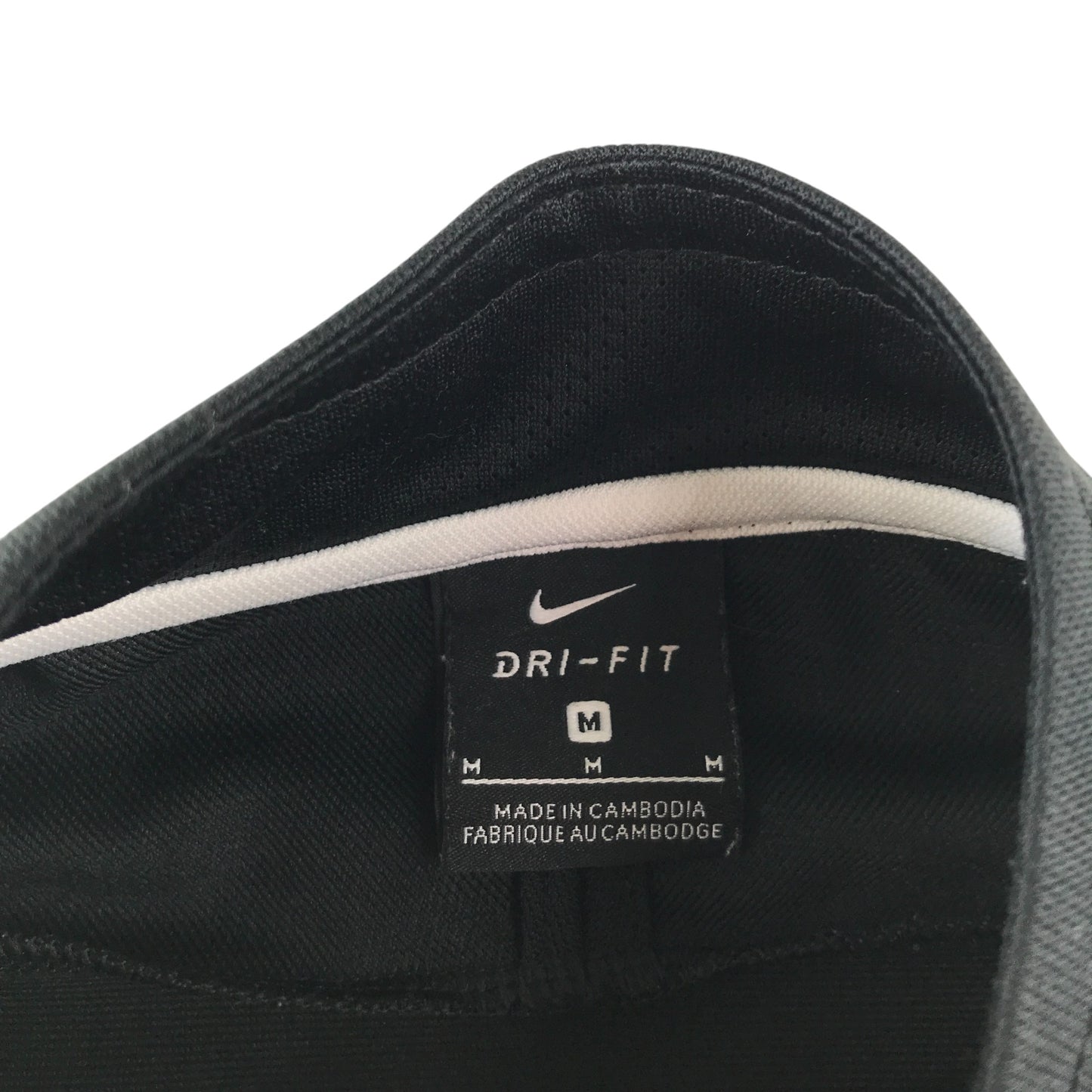 Nike sport sweater 9-11 years black with white detailing tracksuit top