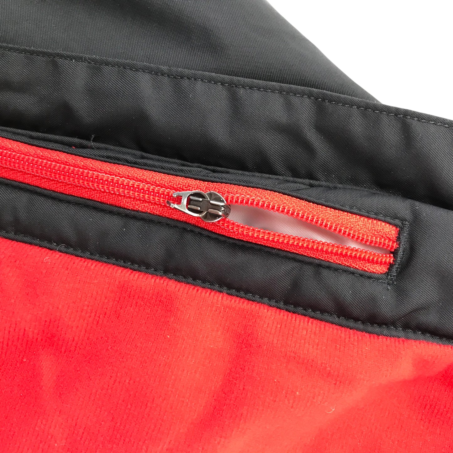Decathlon ski jacket 7-8 years black and red ski style wed'ze