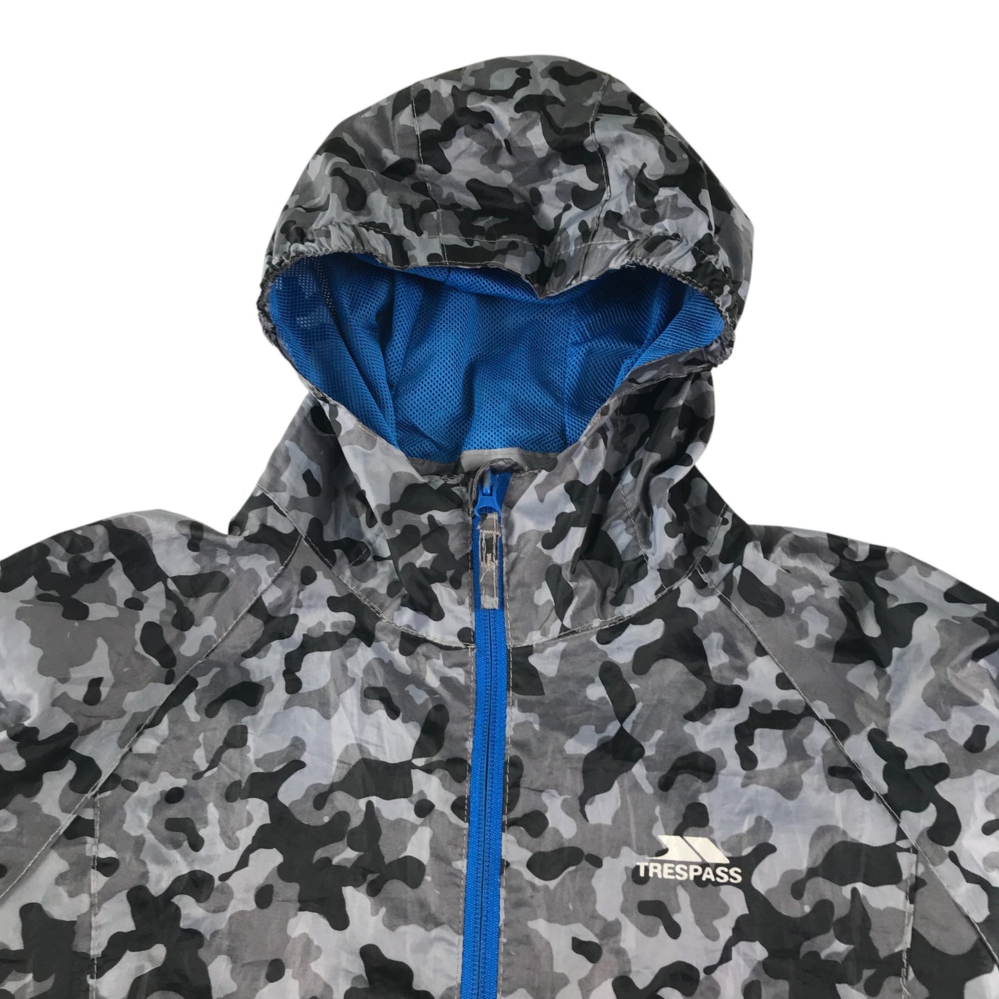 Trespass light jacket 9-10 years grey camo design light weight shower proof