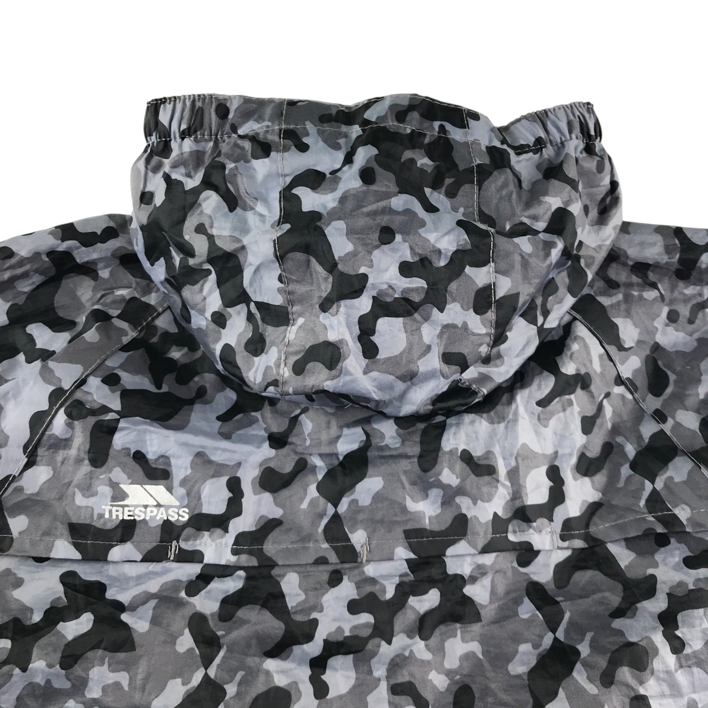 Trespass light jacket 9-10 years grey camo design light weight shower proof