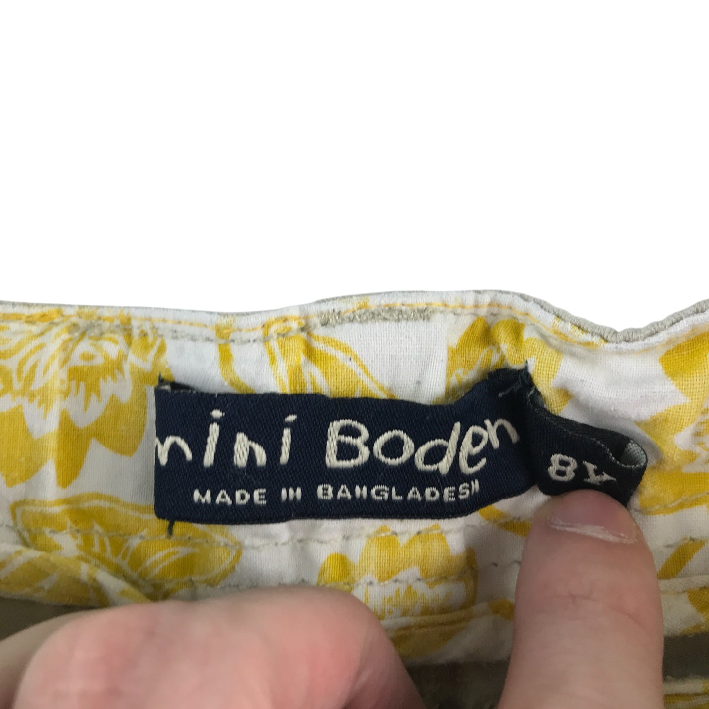 Mini Boden shorts 7-8 years beige cargo style shorts cotton