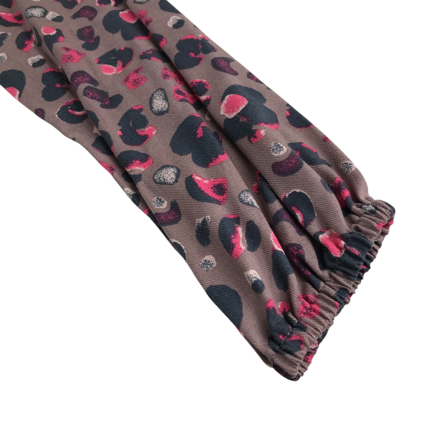 Nutmeg Dress 8-9 years pink graphic design long tiered a-line dress