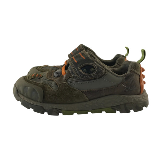 Clarks hiking shoe size 12.5 G junior khaki dinosaur style