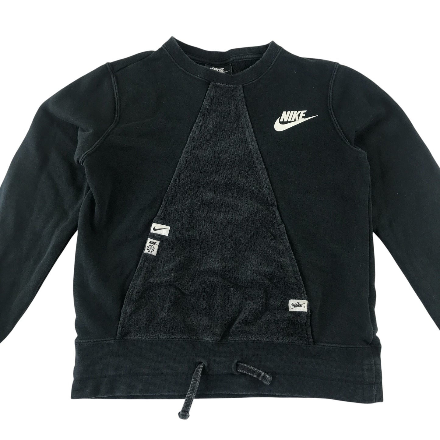Nike sweater 9-10 years black with fleece material in triangle shape