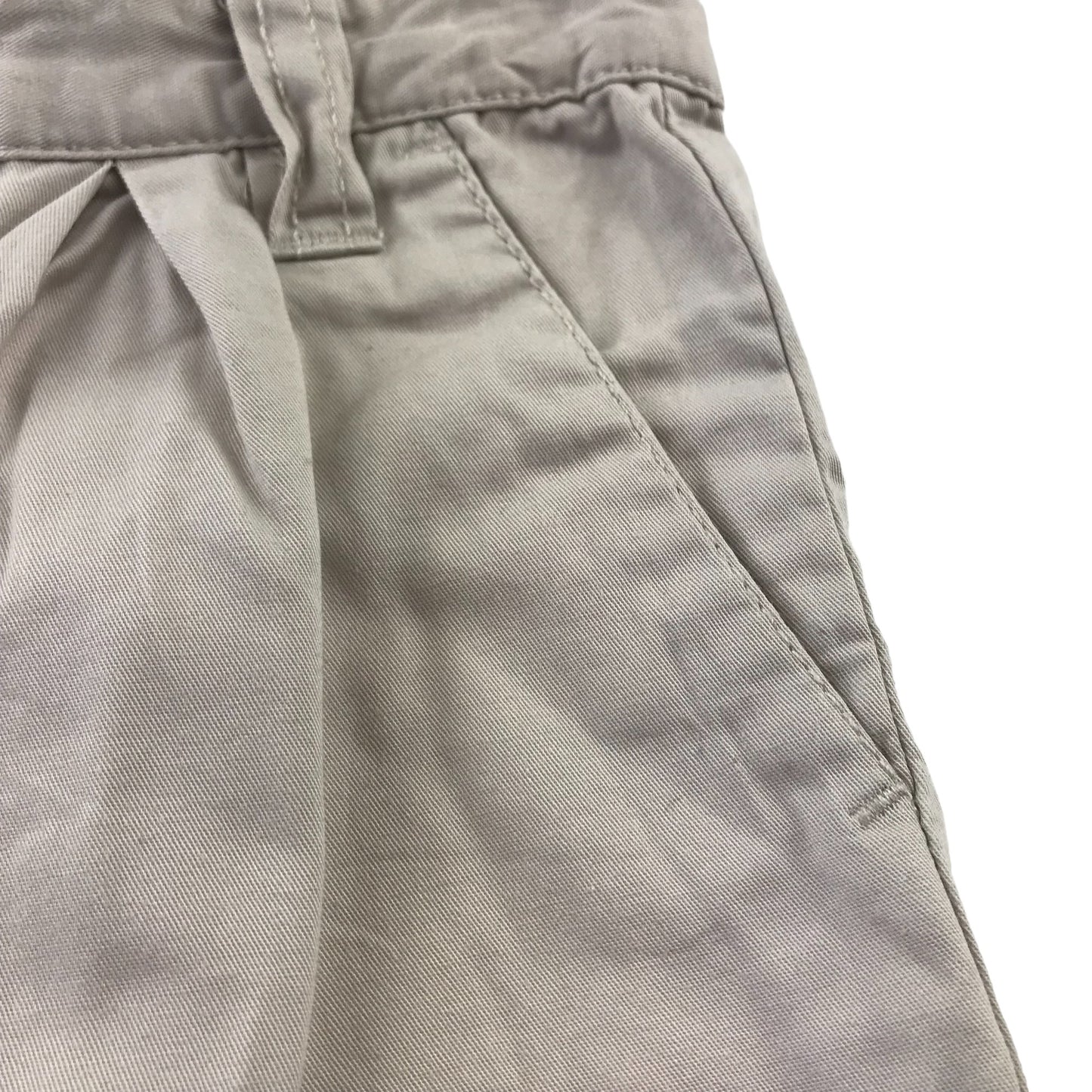 John Lewis Shorts Age 6 Light Beige Chino Style