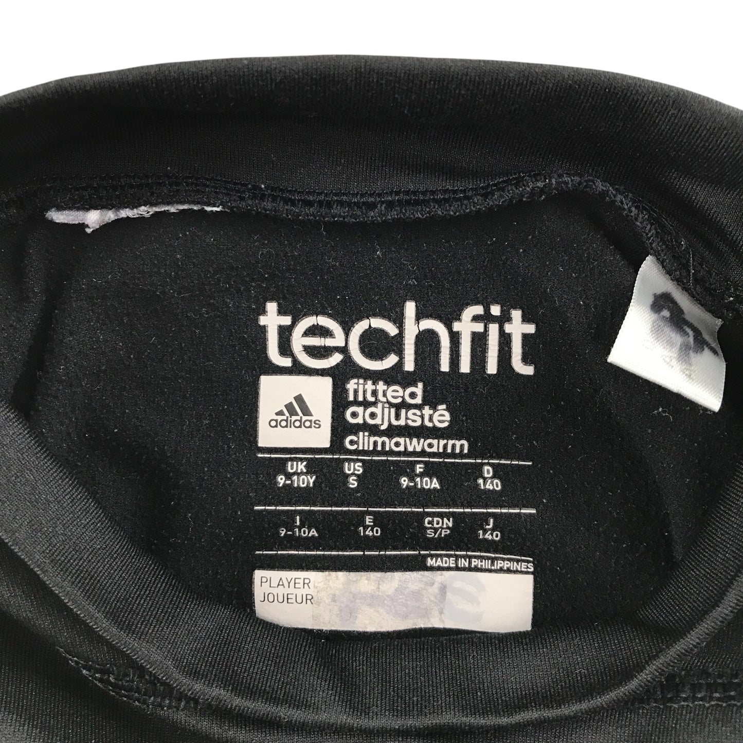Adidas Thermal top 9-10 years black with logo