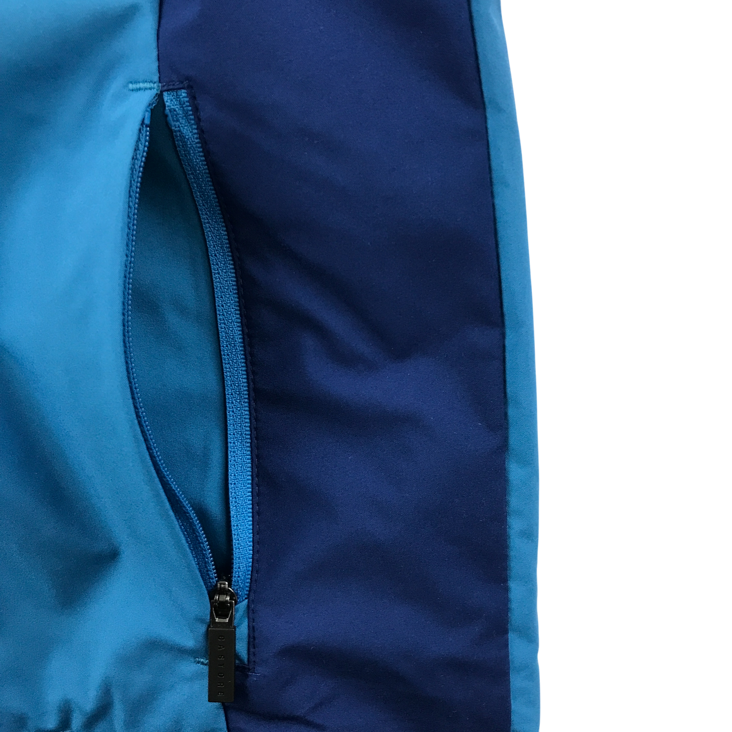 Castore Rangers FC Players Lightweight Training Jacket Blue