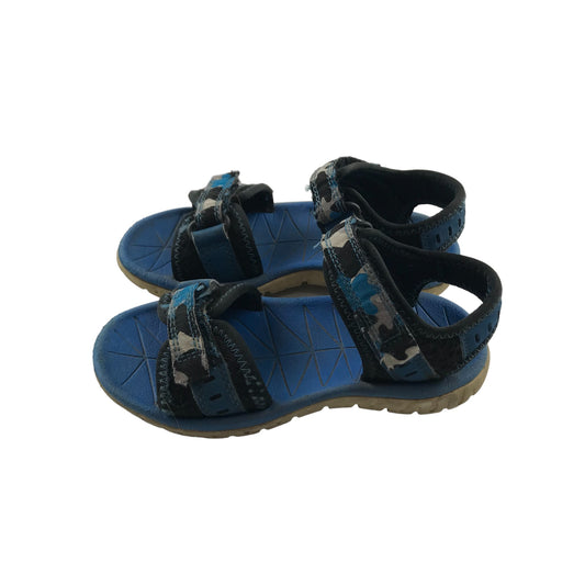 Clarks Sandals Shoe Size 9 Navy and Blue Camo Pattern with Straps