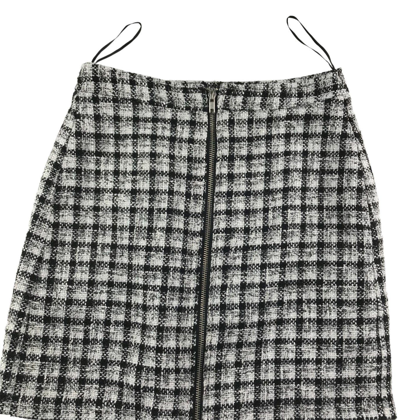 New Look Shorts Women's Size 8 Black and White Checked