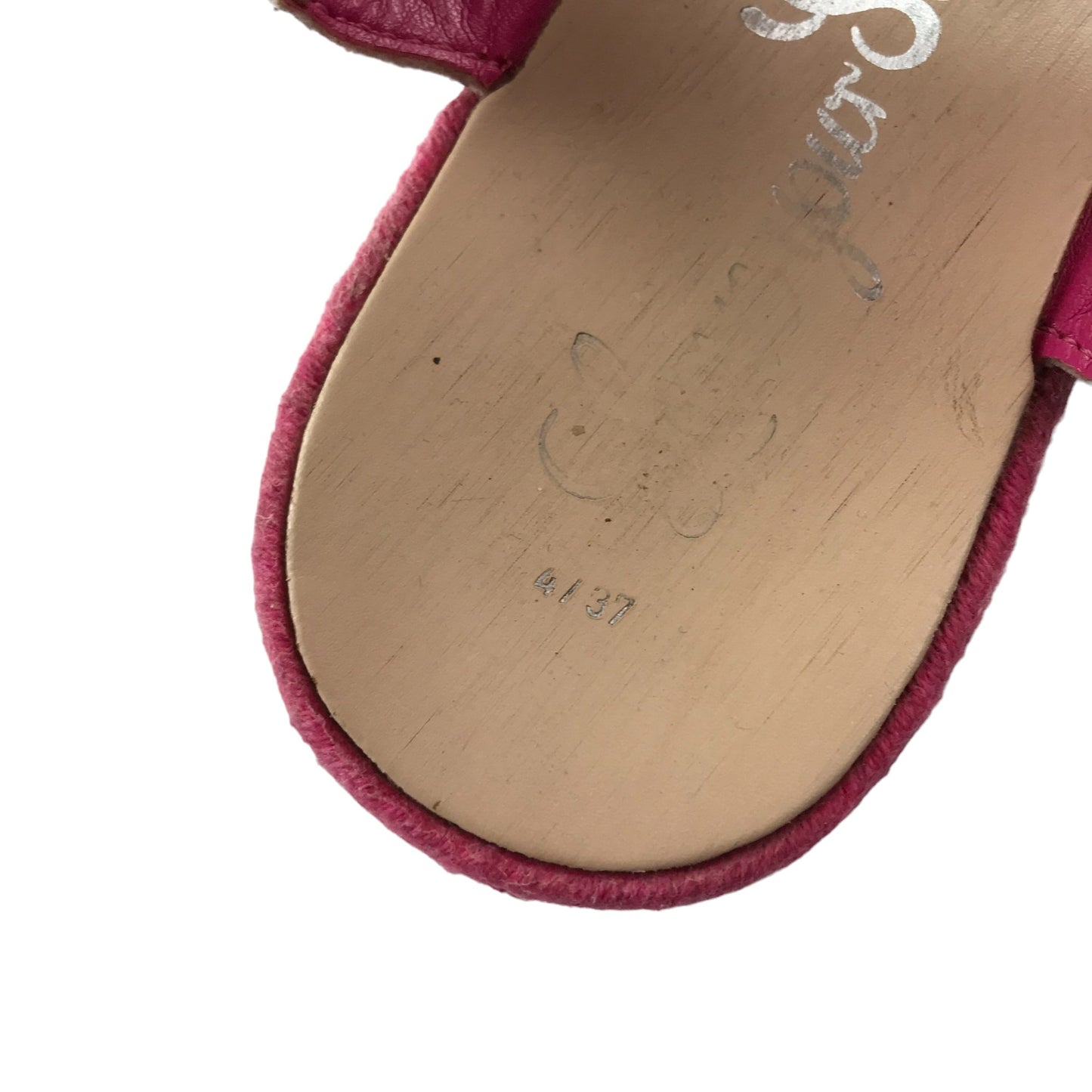 George Sandals Shoe Size 4 Fuchsia Scale Design