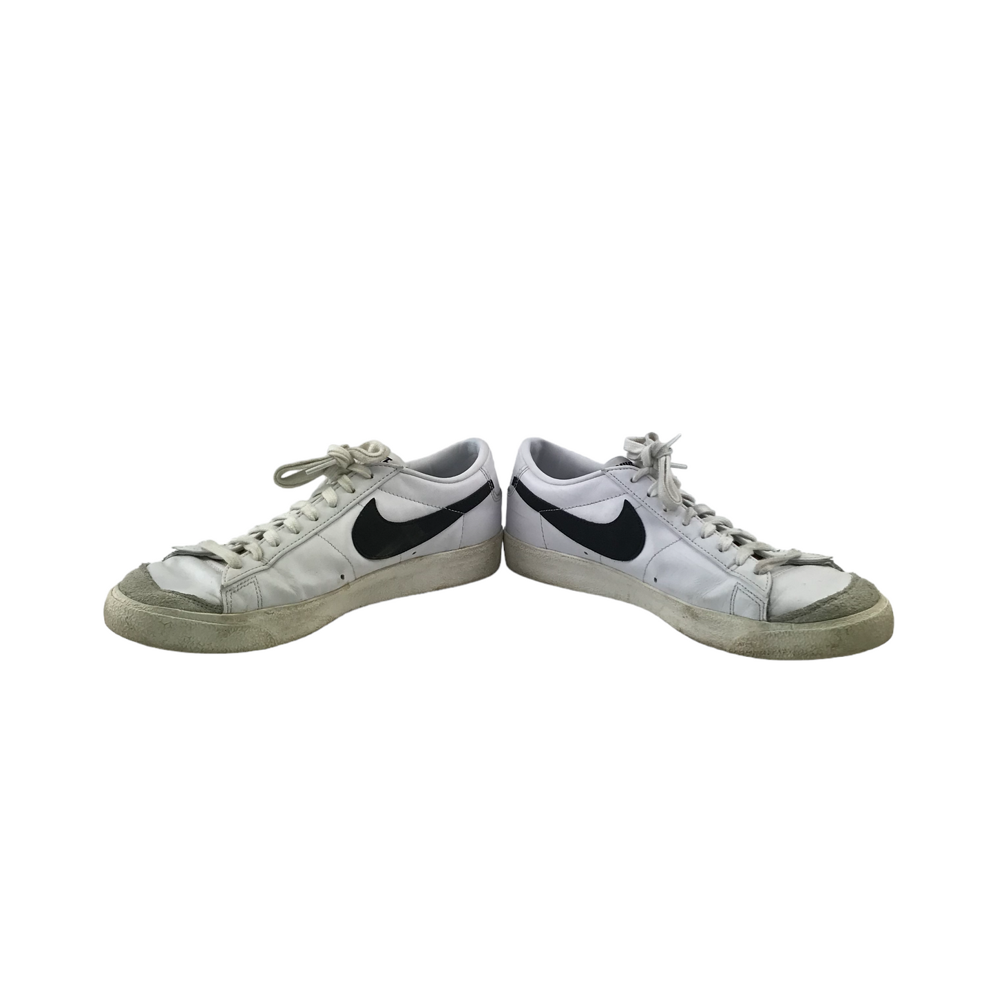 Nike Trainers Shoe Size 9 White Flat Soles with Laces
