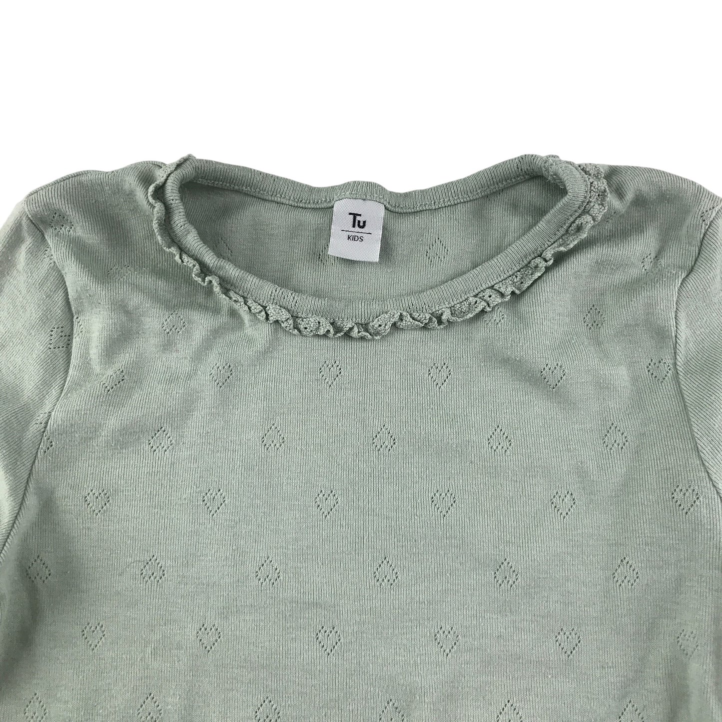 Tu t-shirt 6-7 years green love heart detailing and frilled neckline