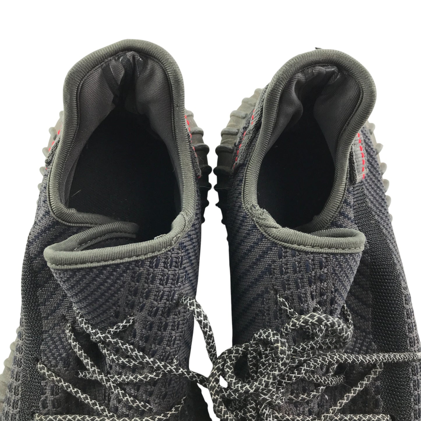 Trainers shoe size 7.5 black knitwear upper gautama 350 v2 style