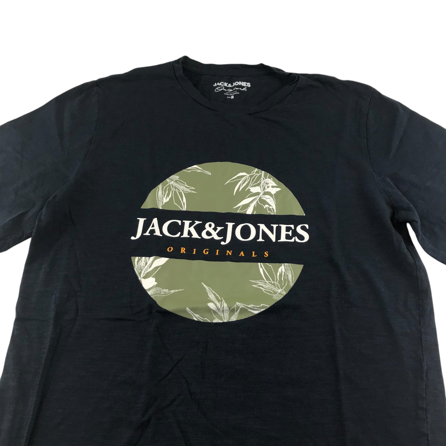 Jack & Jones t-shirt men's S black floral text logo design