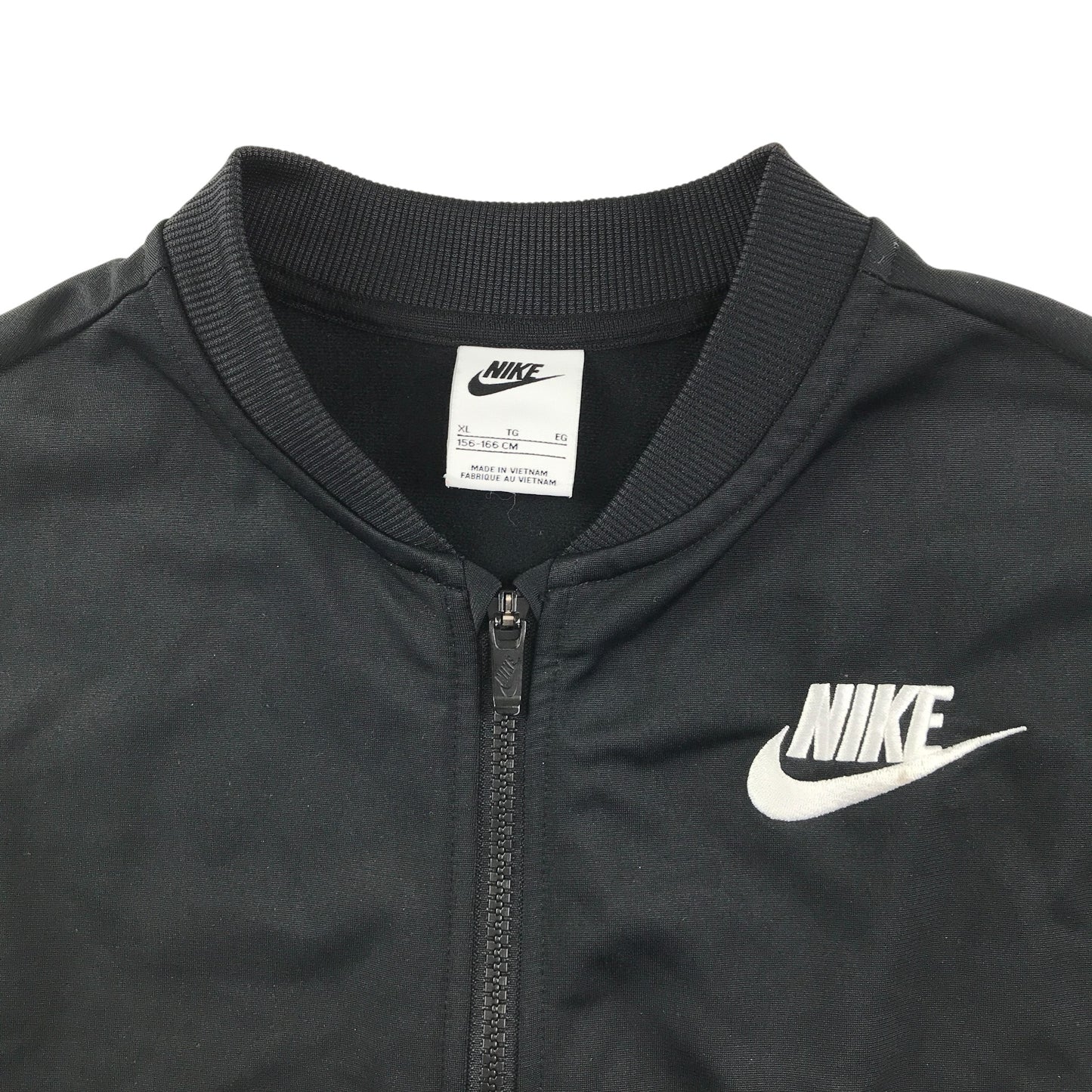 Nike sport sweater 13-14 years black with stripe logo design