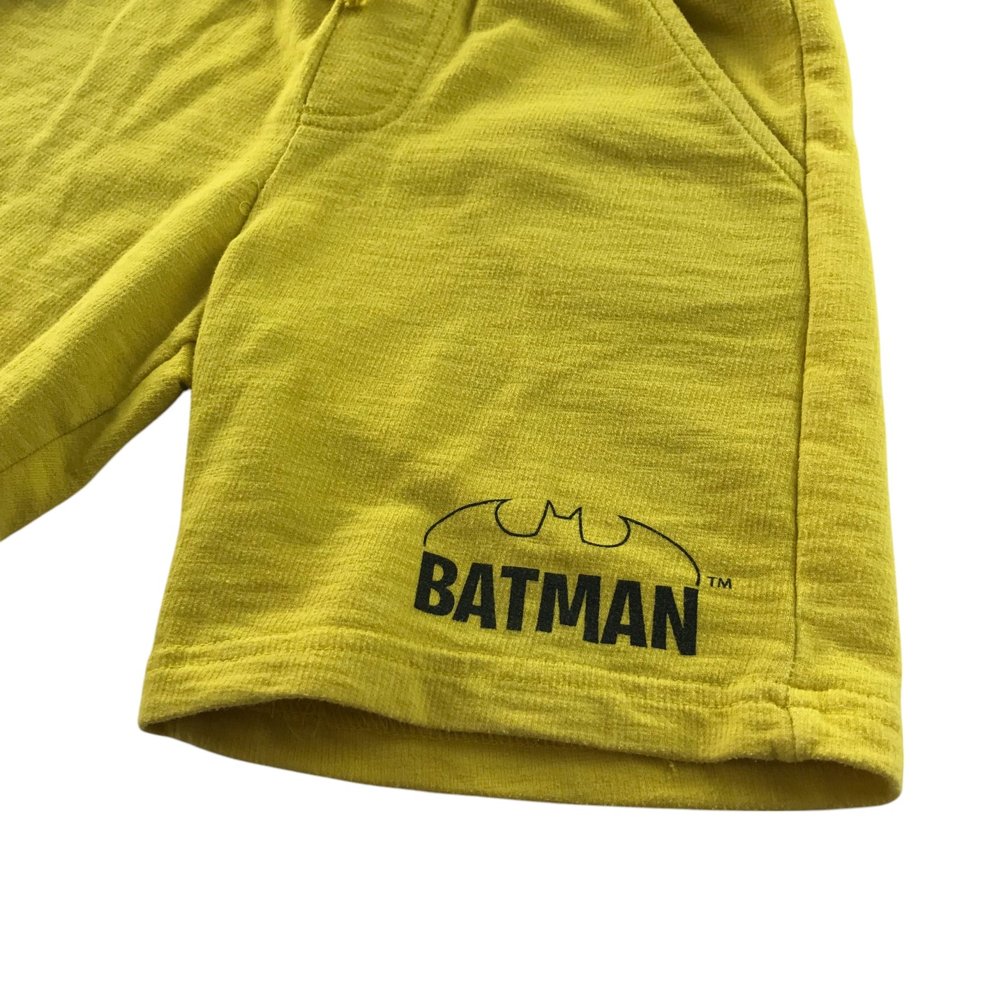 F&F shorts 5-6 years yellow batman logo design jersey