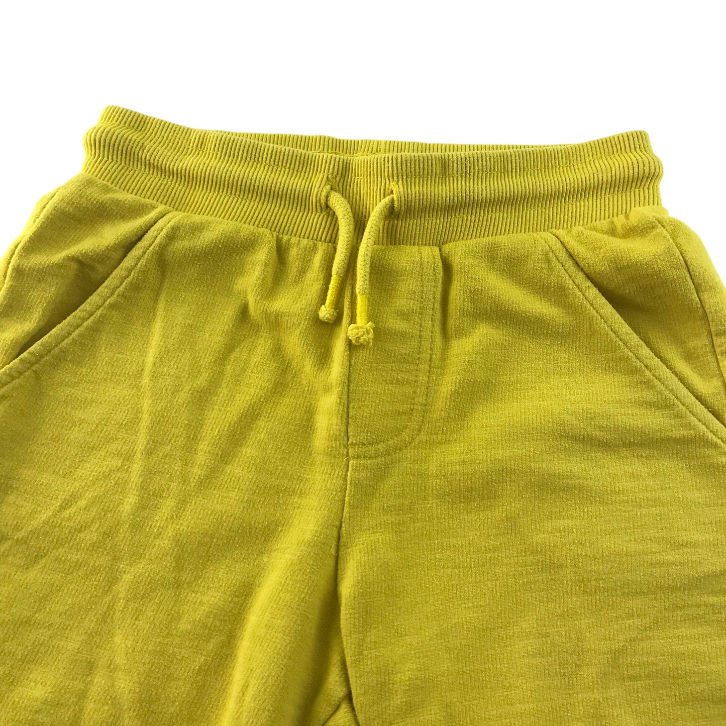 F&F shorts 5-6 years yellow batman logo design jersey