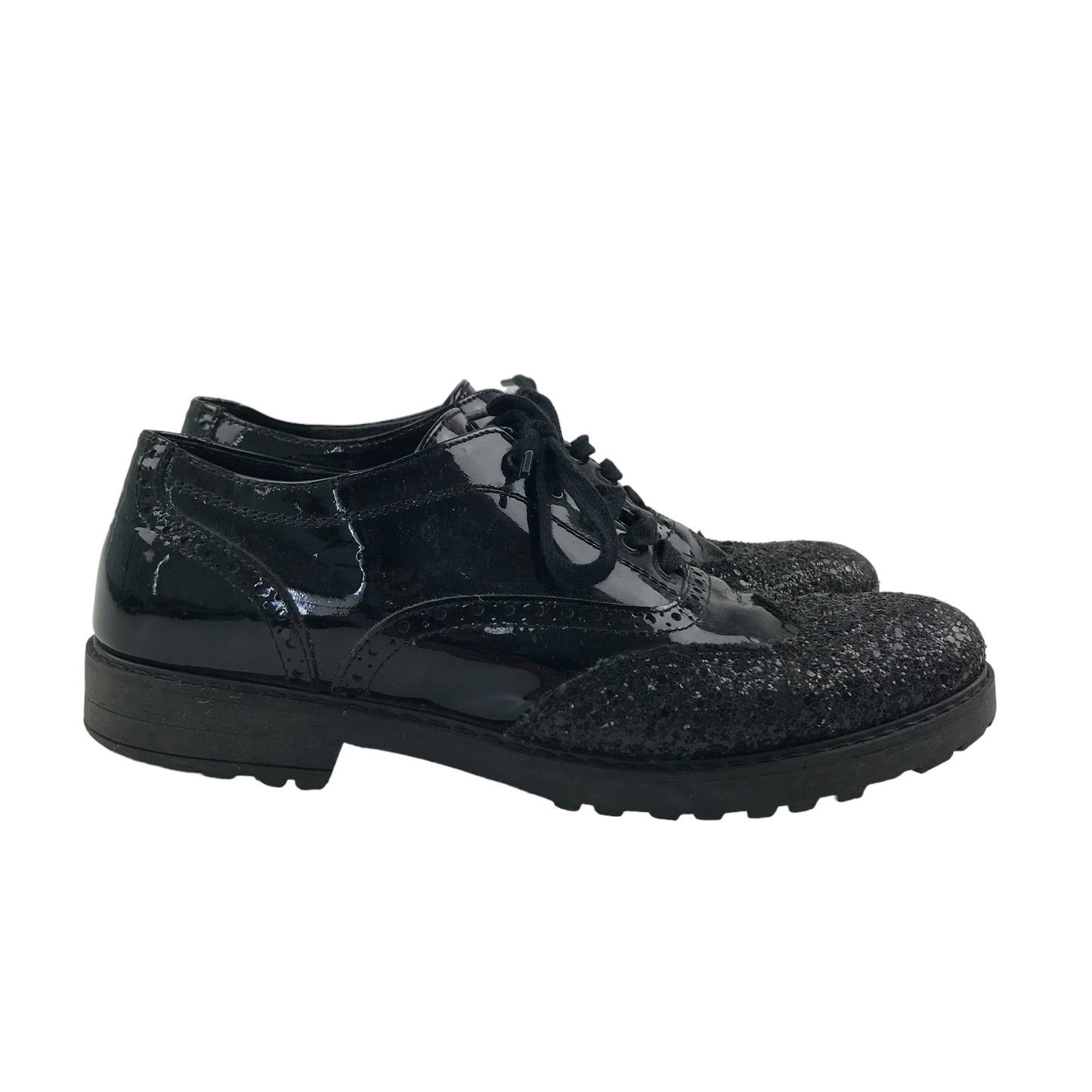 Black Glitter Tips Shoes Shoe Size 5 with Laces