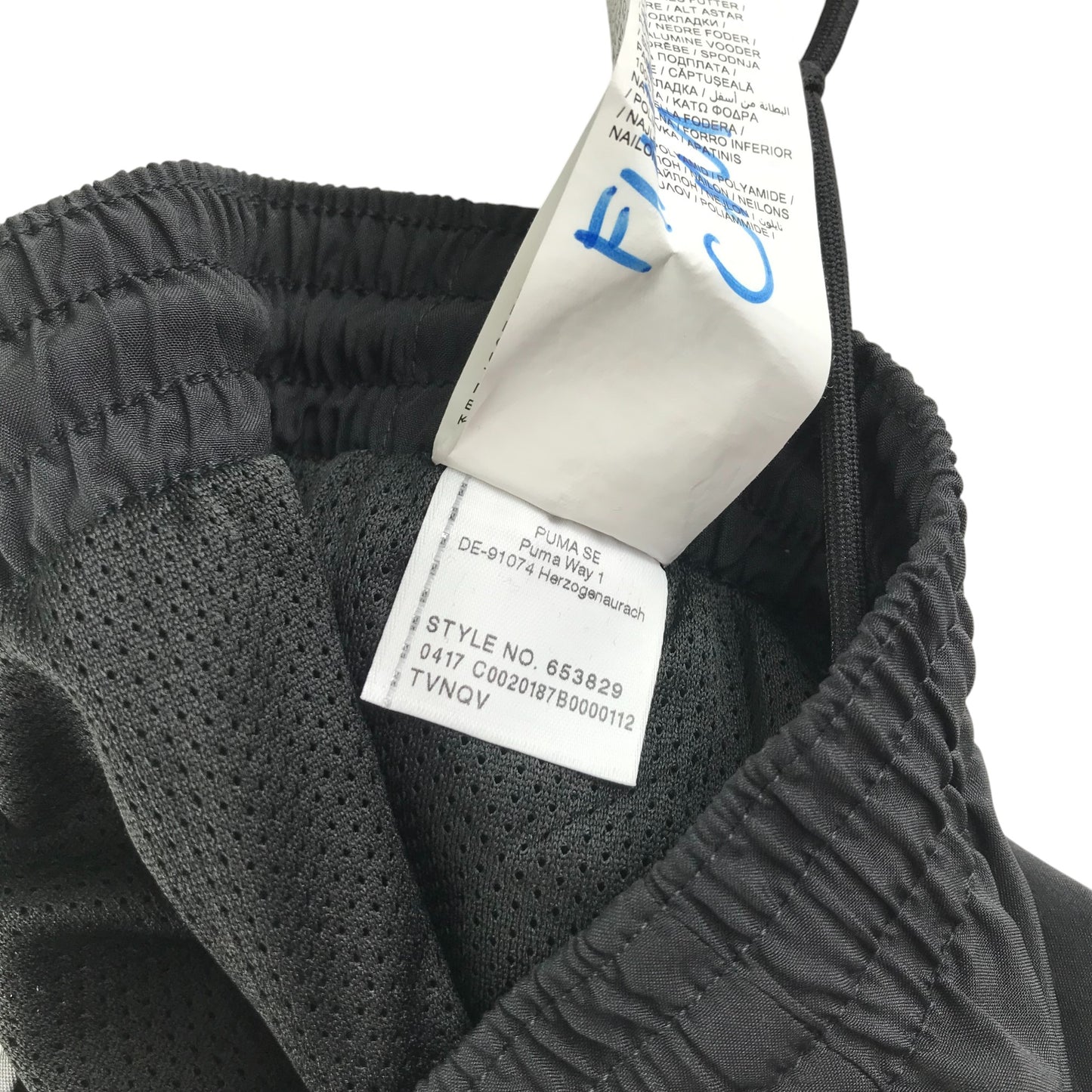 Puma Rangers FC joggers 9-10 years black outdoorsy windbreakers