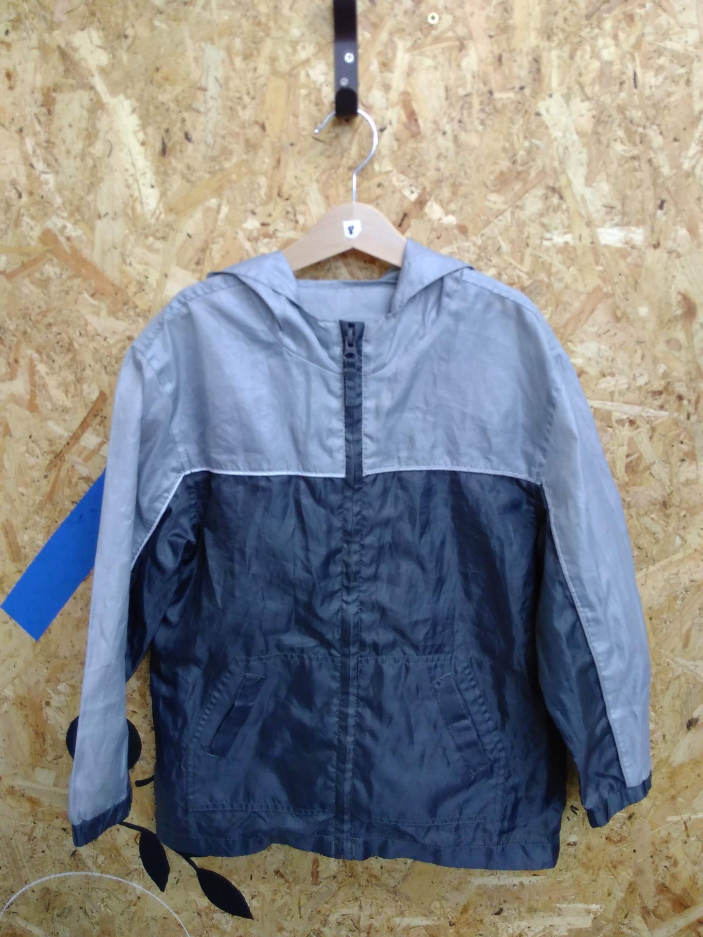 Preloved kids light jacket