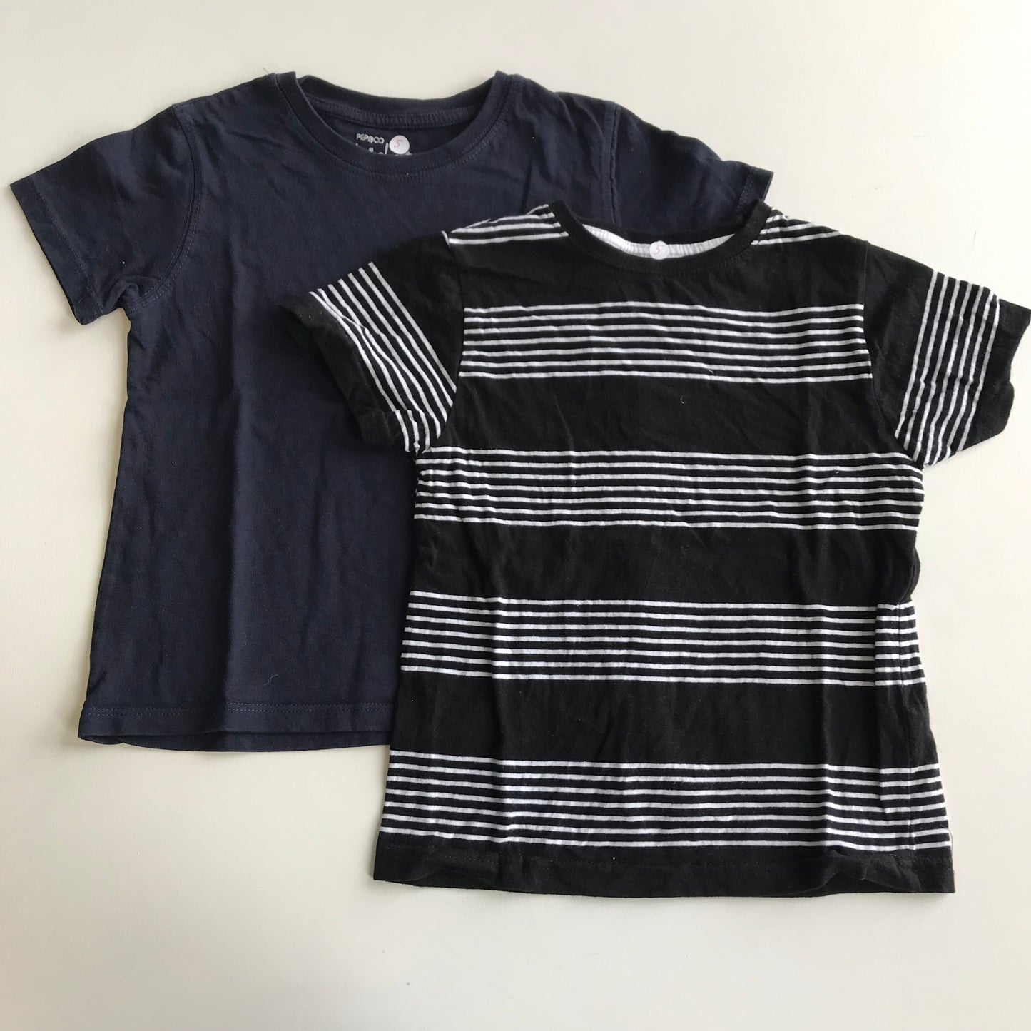 Bundle - T-shirts - Age 5
