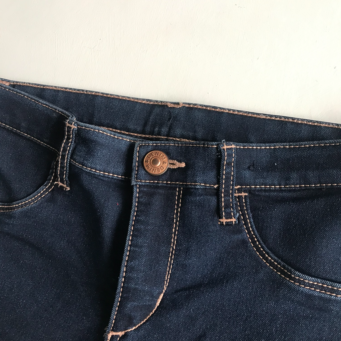Unknown 9 years dark denim style shorts