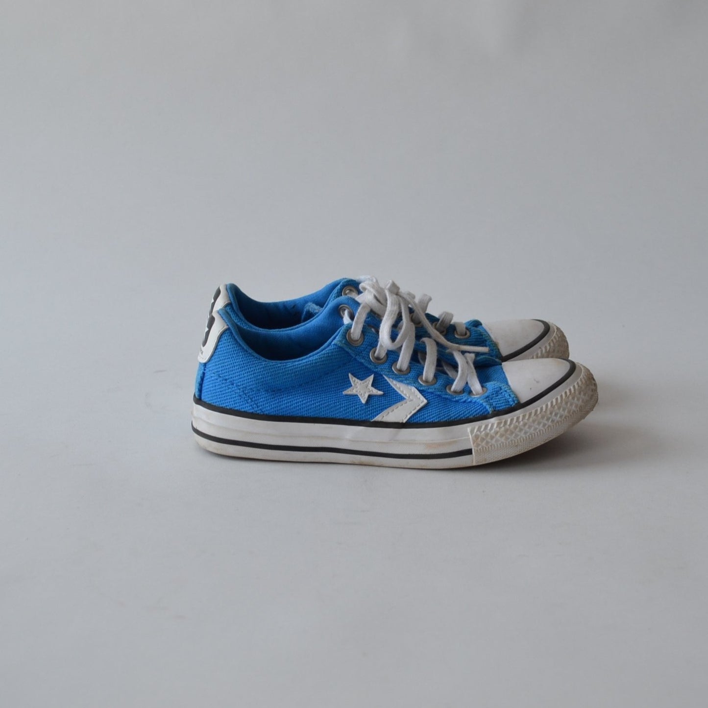 Converse Blue Canvas Trainers Shoe Size 12 (jr)