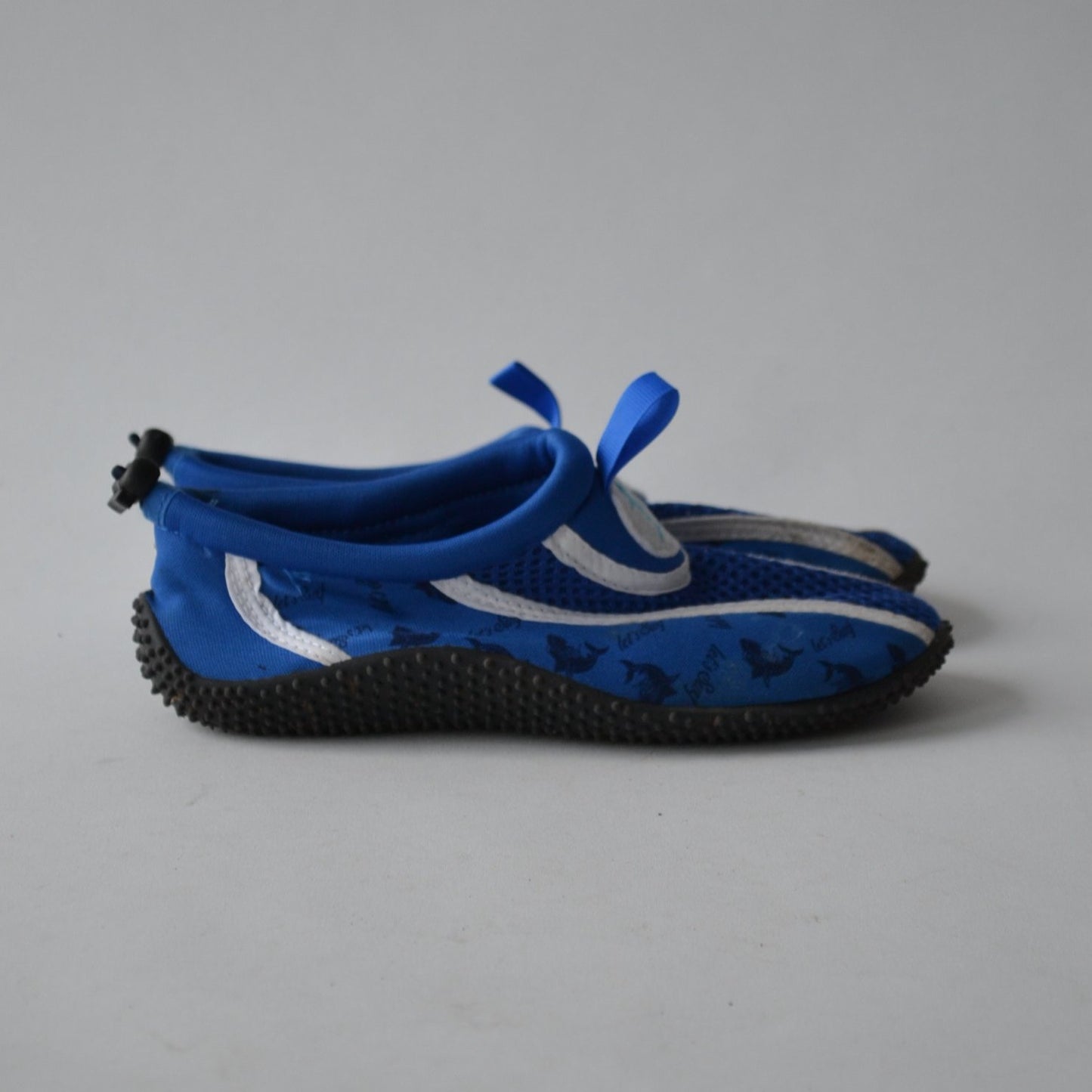 Aqua shoes Shark Island Shoe Size 12 (jr)