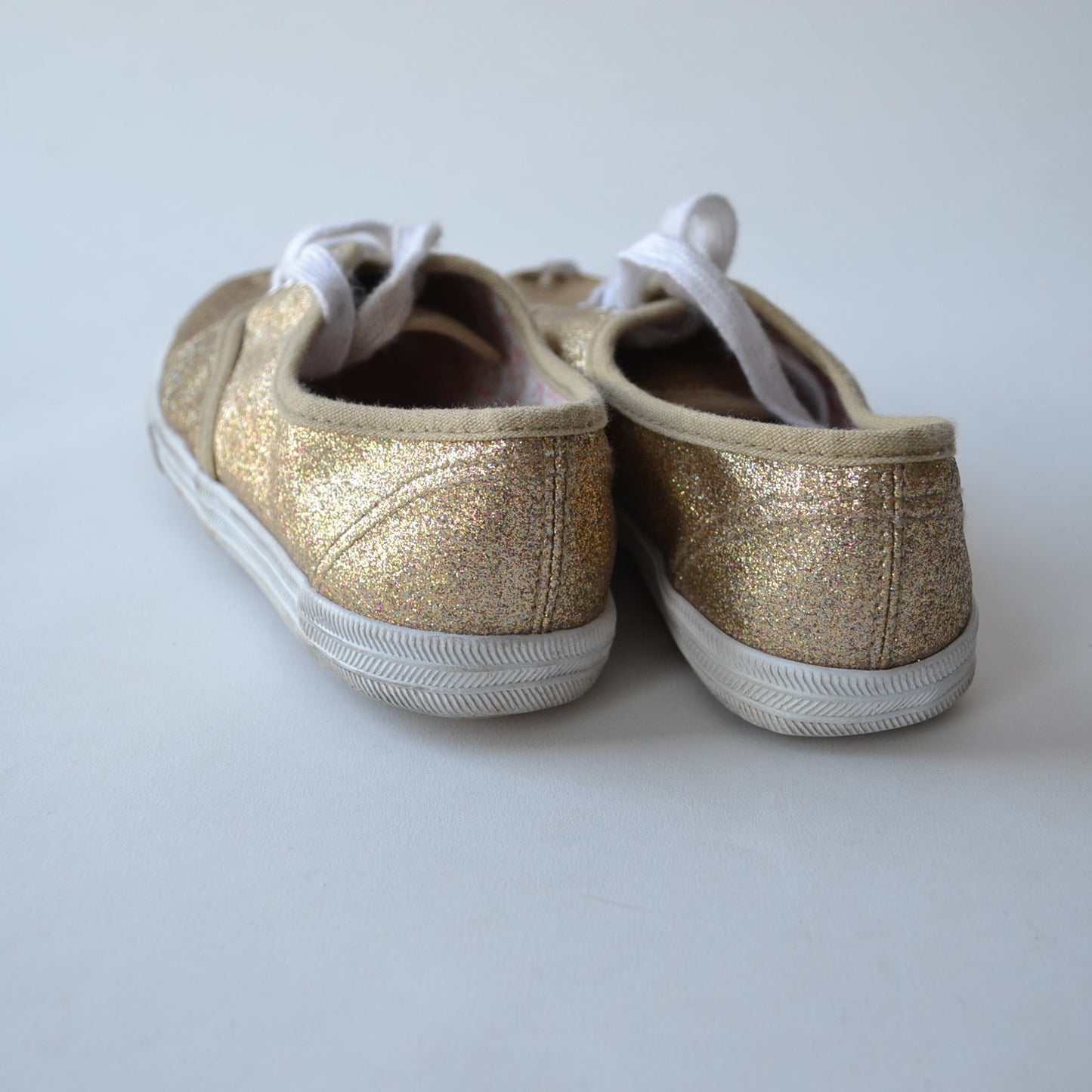 Size 12 (jr) gold sparkle trainers